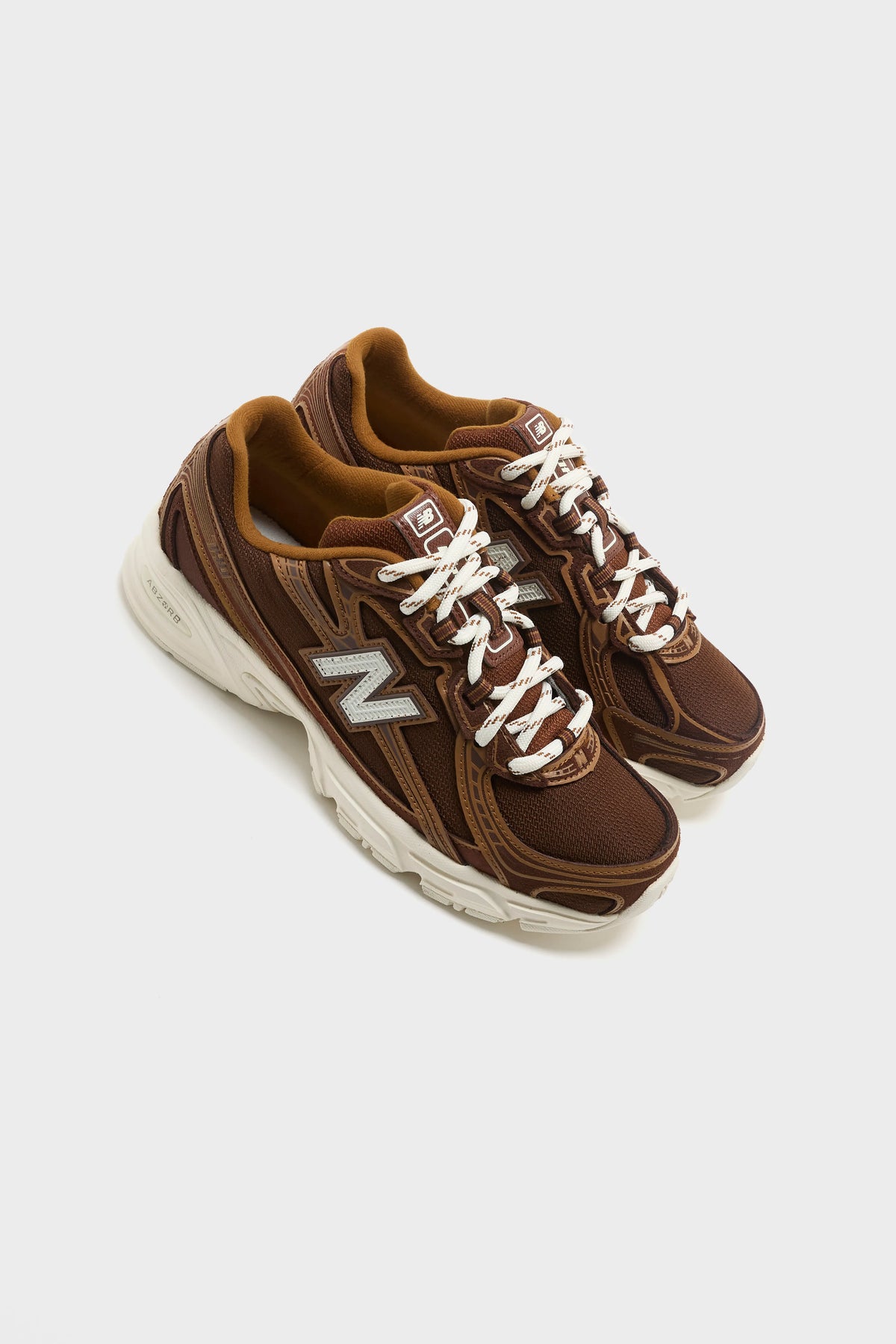 740 voor Dames (262 / W / BROWN)