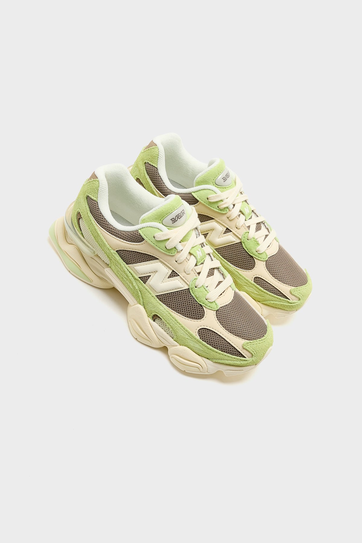 9060 pour Femme (262 / W / GREEN)