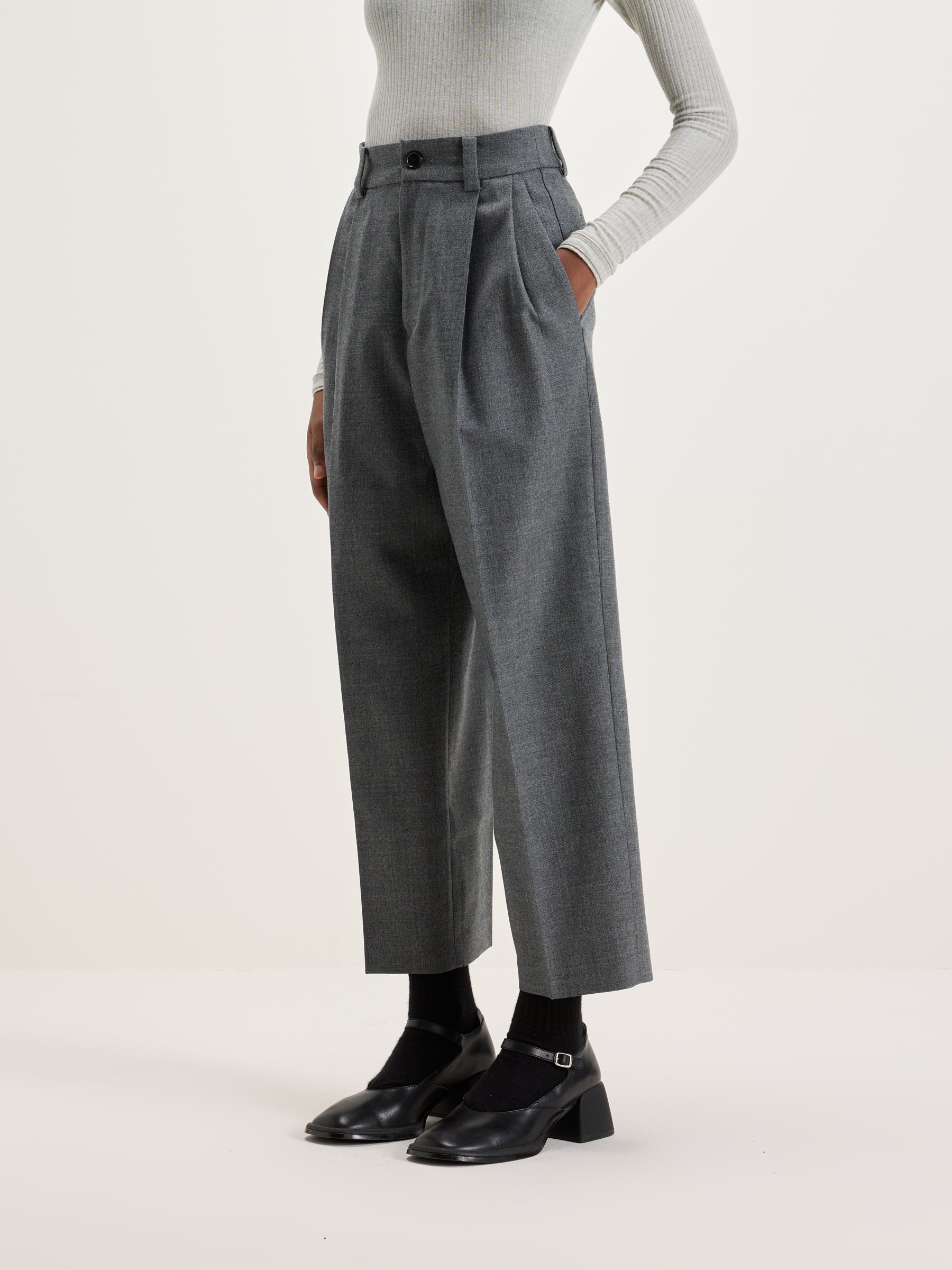 Pantalon Port droit en laine (242 / W / GREY)