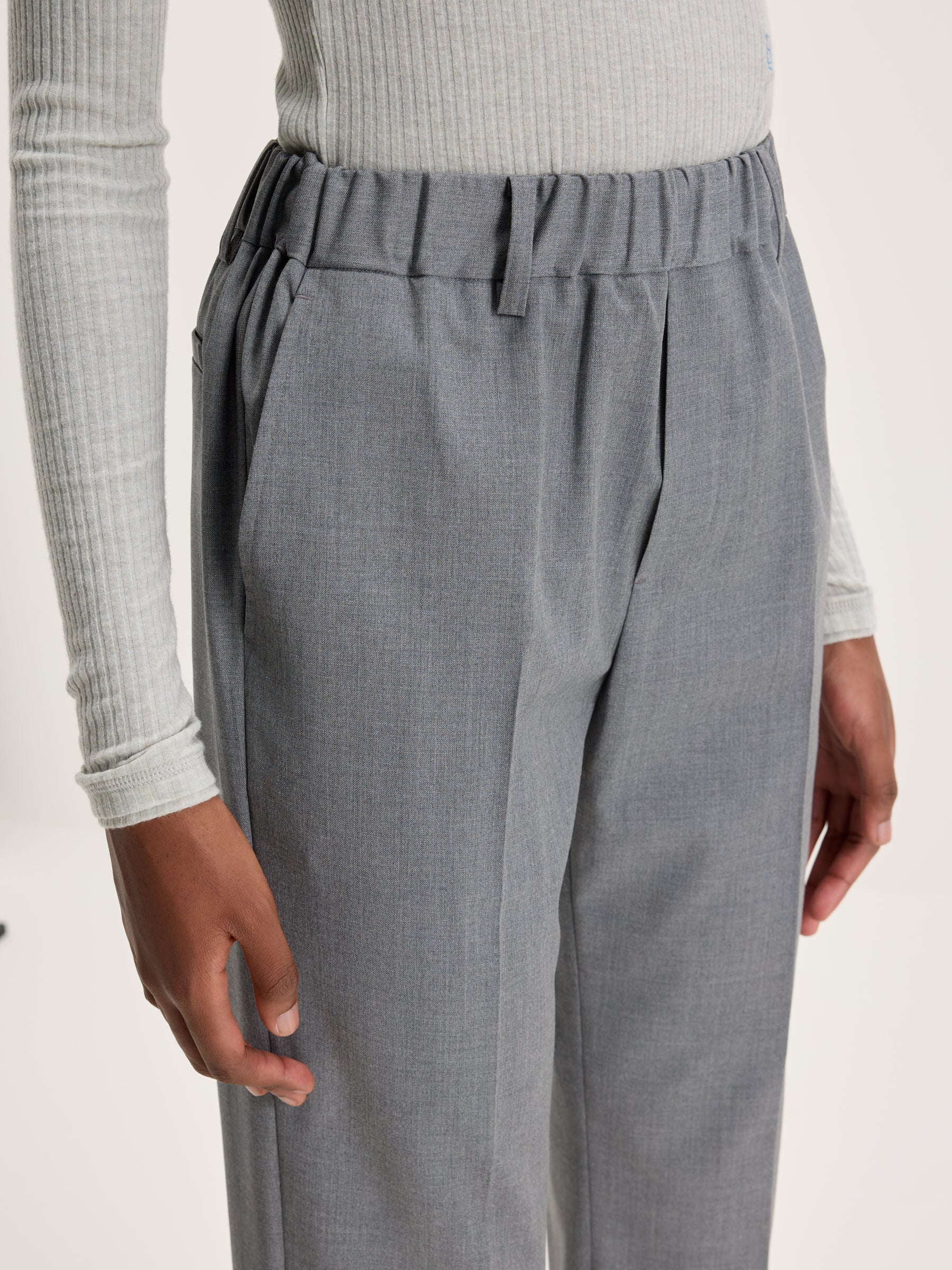 Robin Wool Pants  (242 / W / GREY)