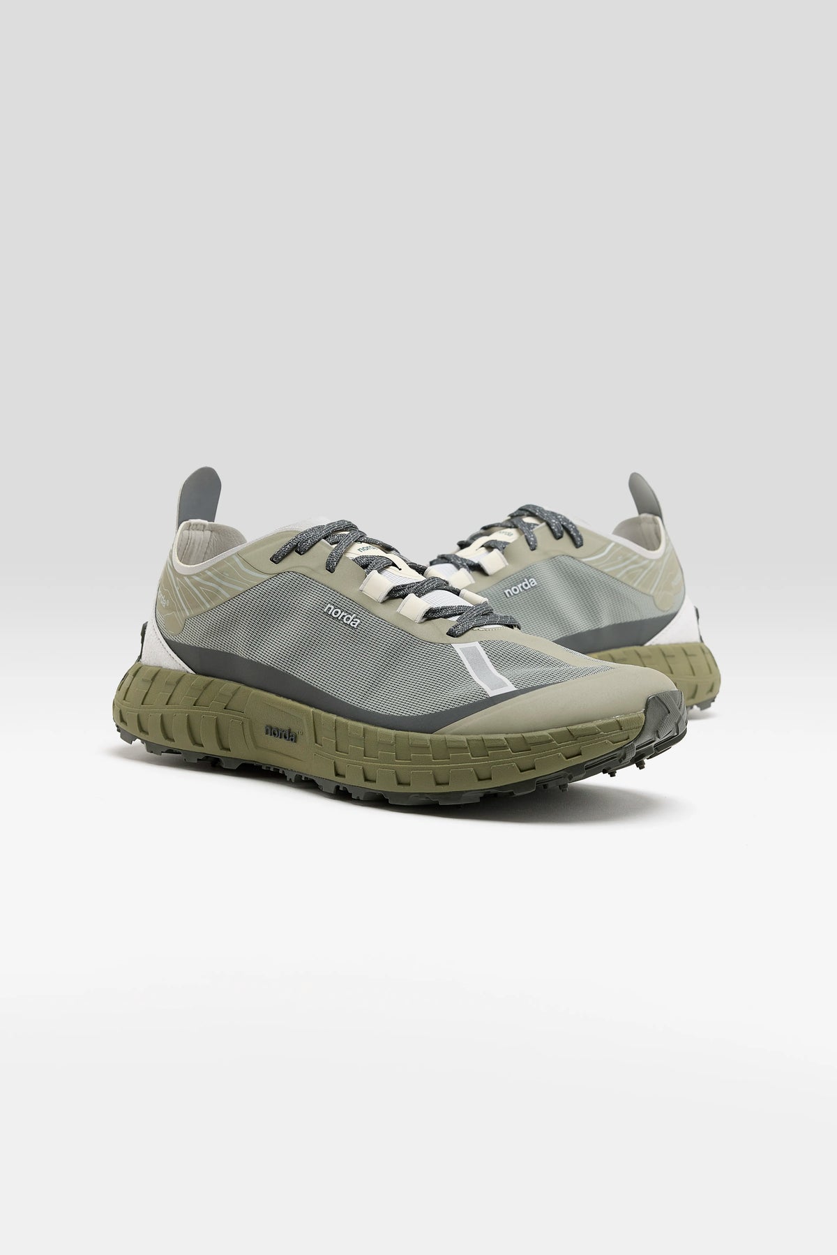 001A for Men (262 / M / GREY)