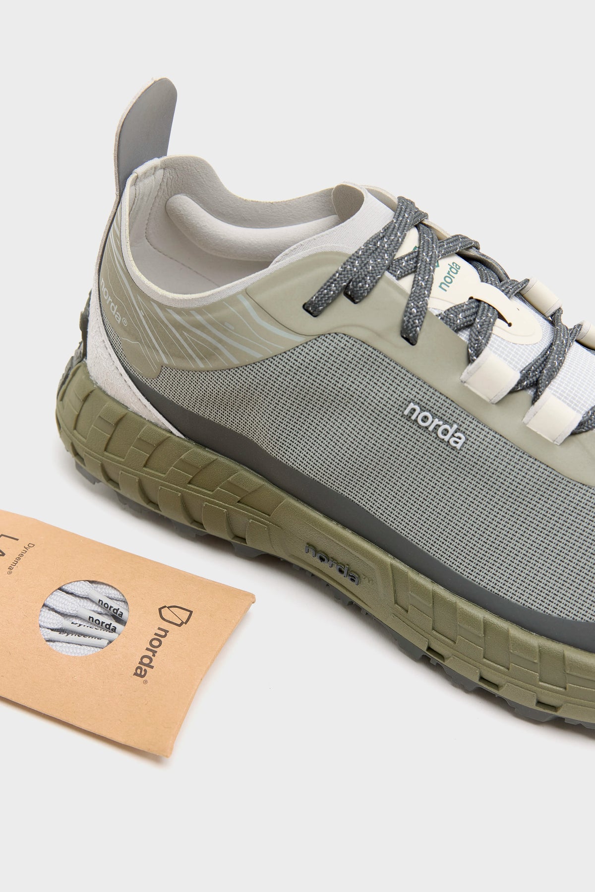 001A for Men (262 / M / GREY)