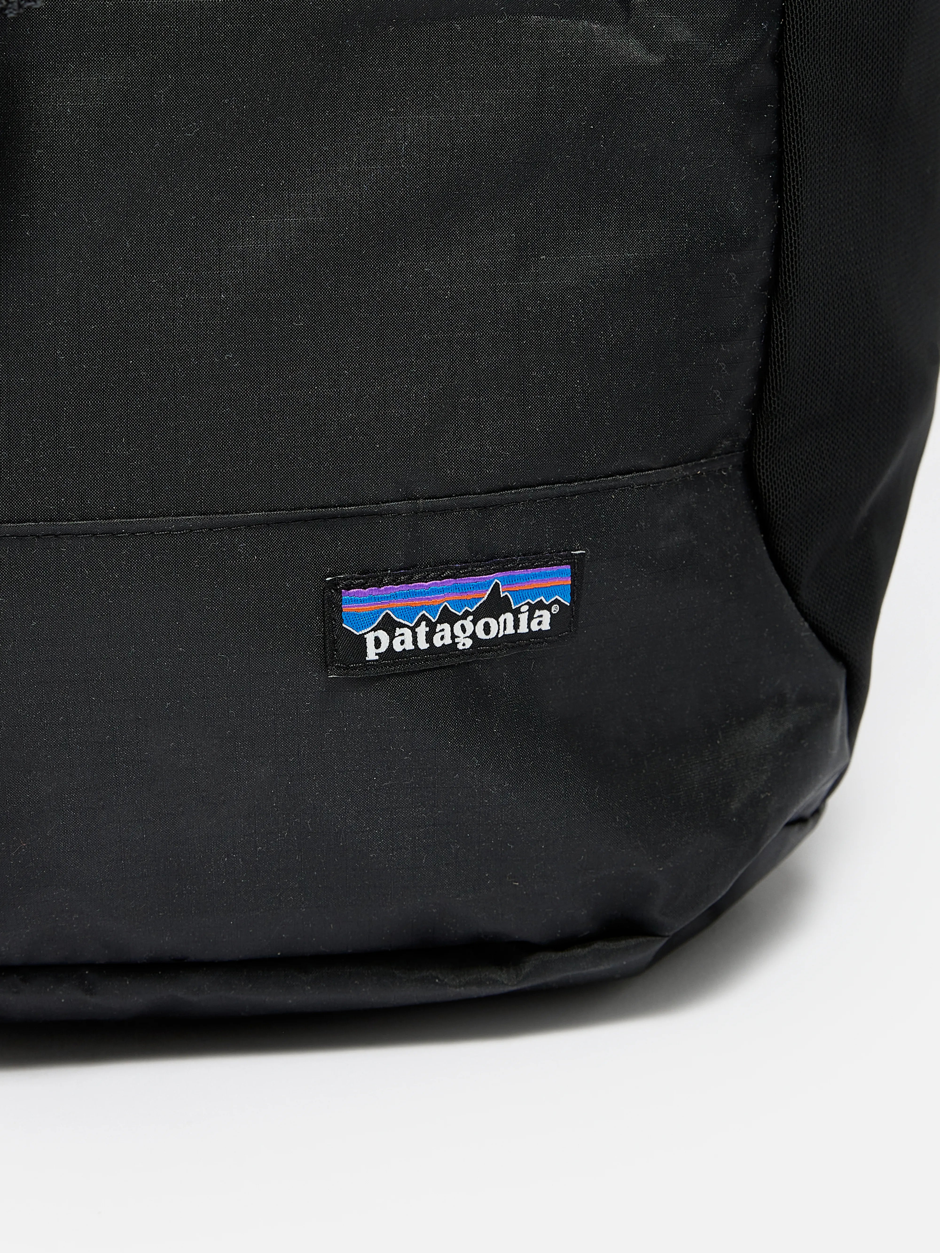 Ultralight Black Hole Tote Pack (242 / W / BLACK)