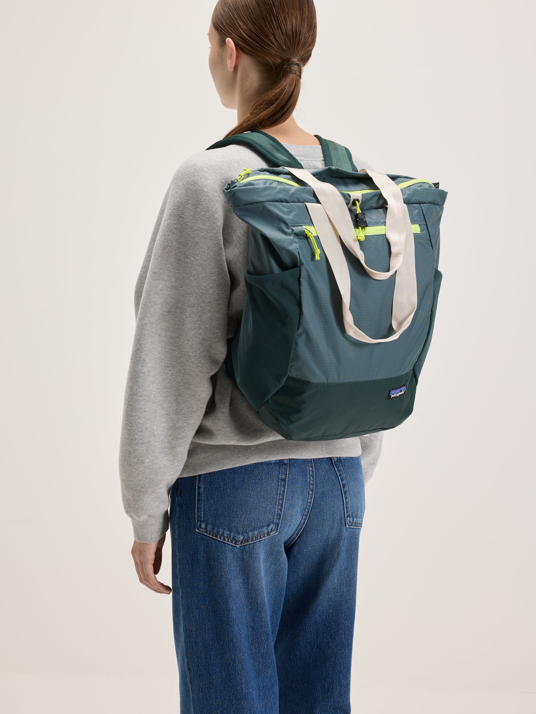 Ultralight Black Hole Tote Pack (242 / W / GREEN)