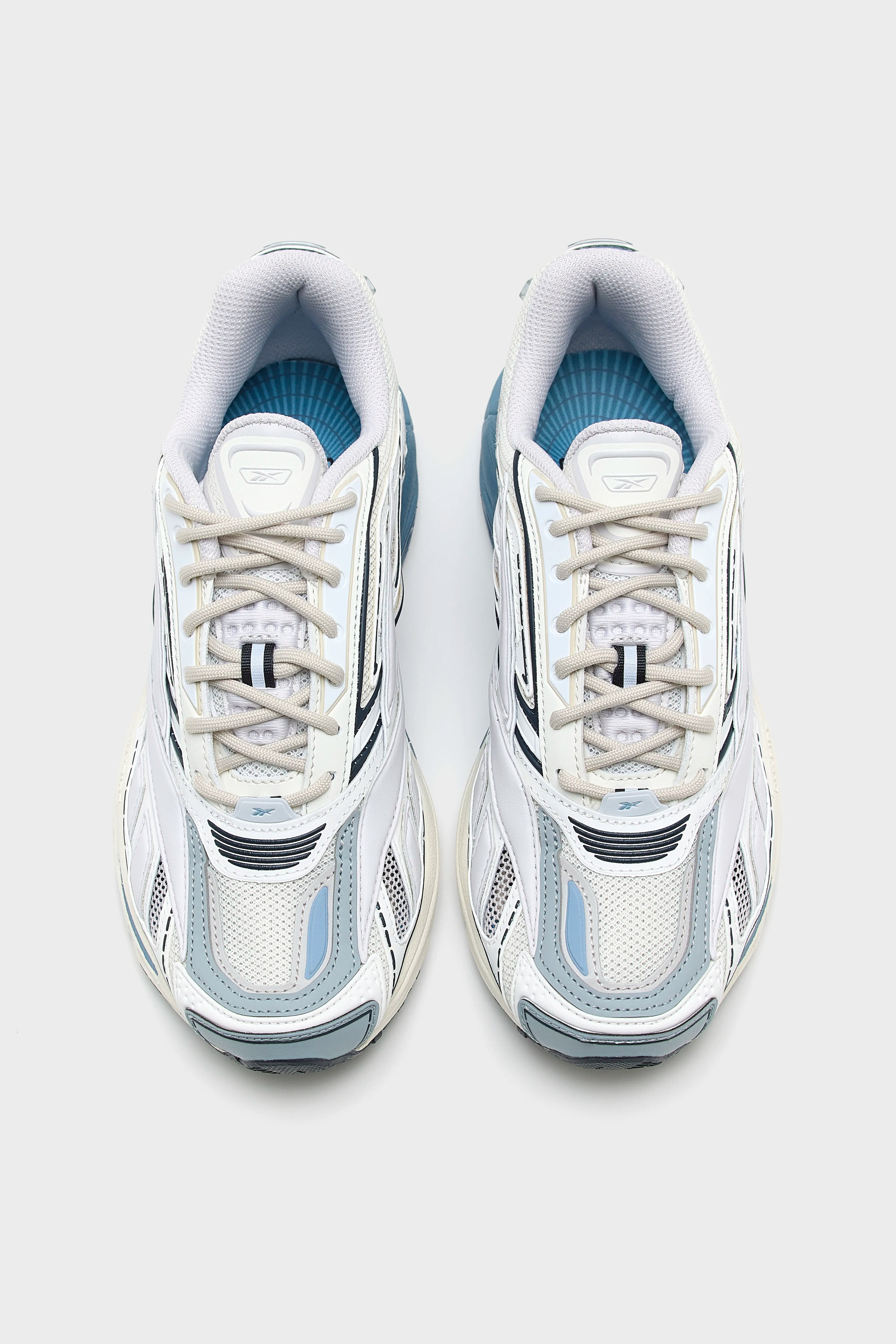 Premier Road Ultra for Women  (251 / W / BLUE)