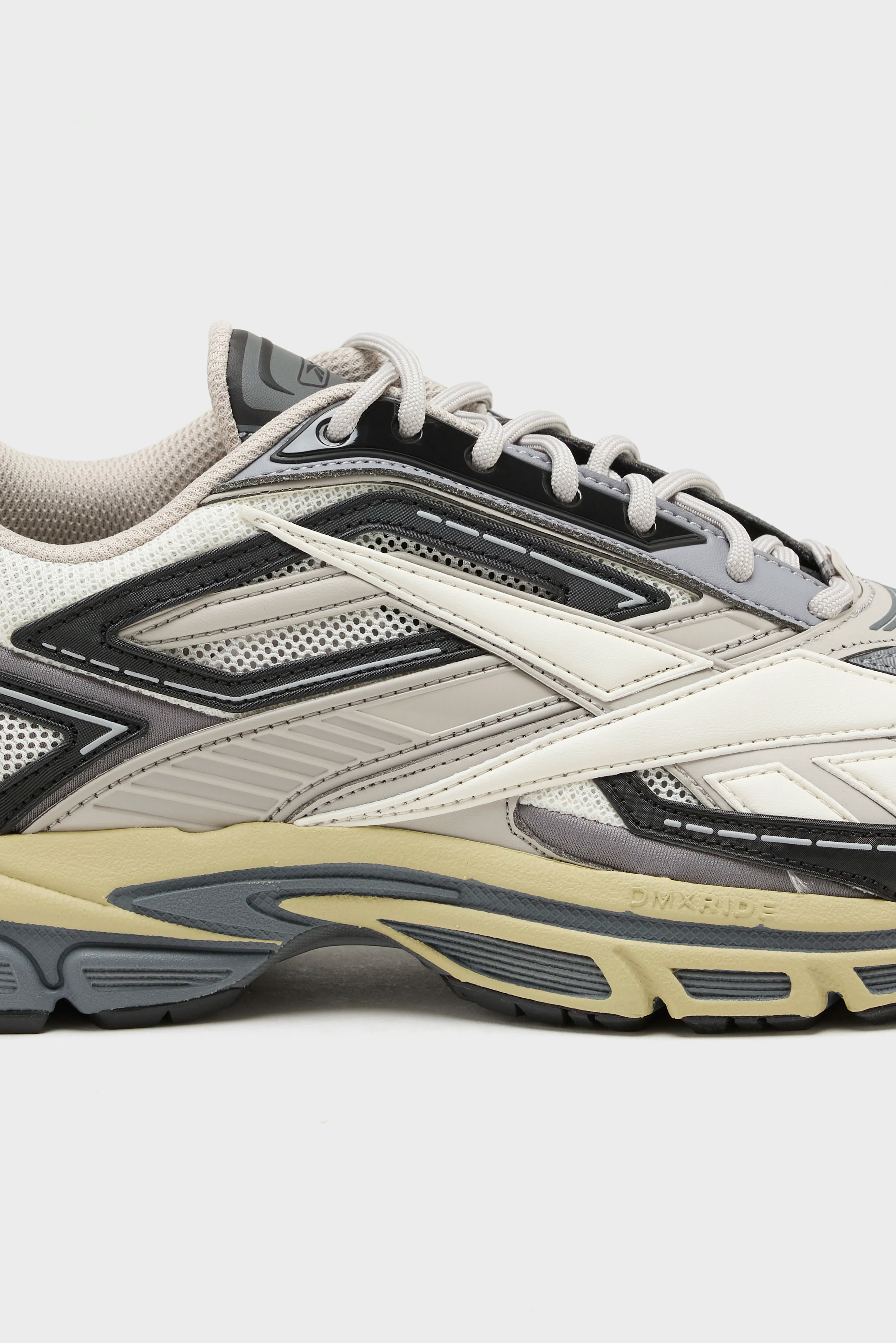 Premier Road Ultra voor Mannen   (251 / M / GREY)