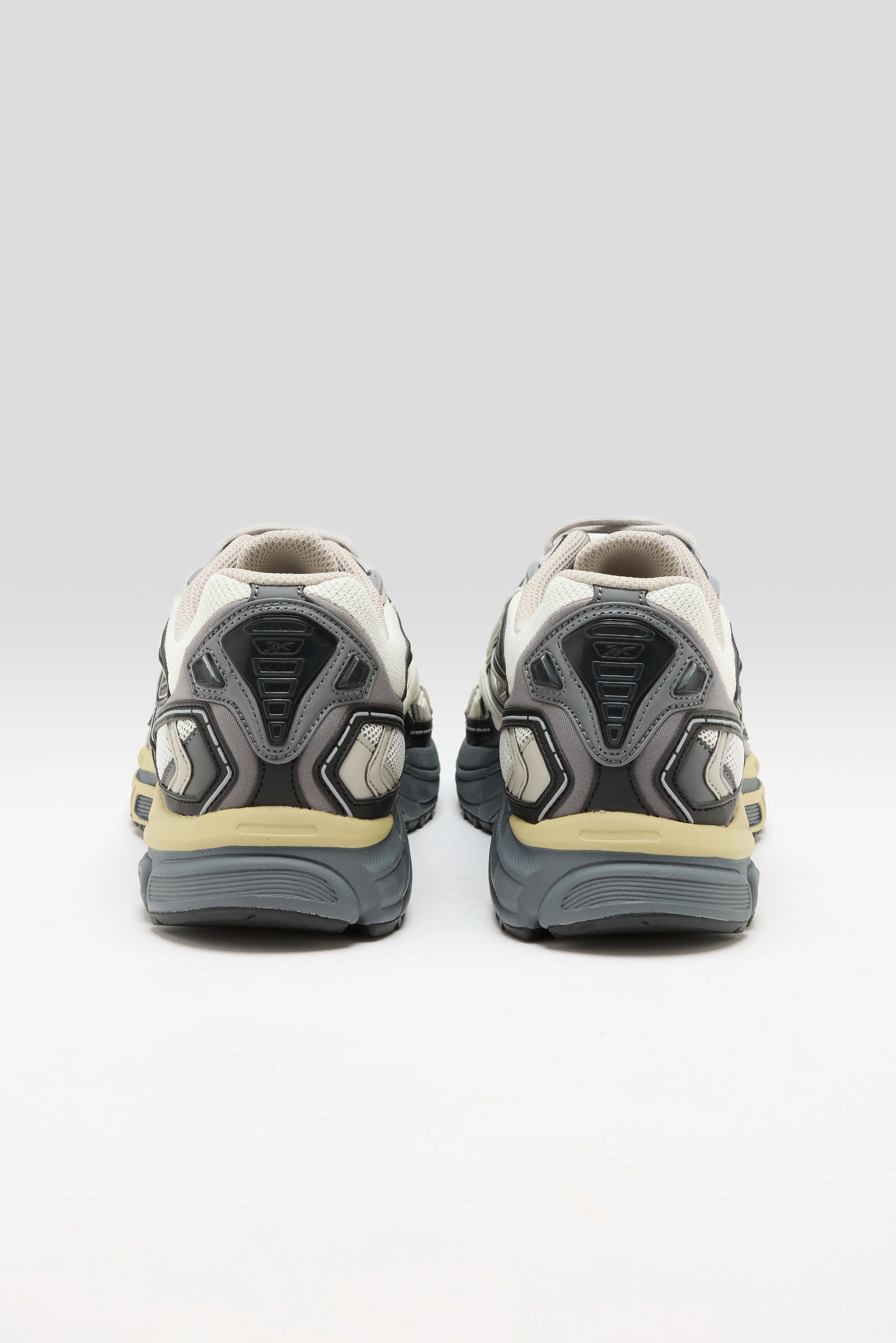 Premier Road Ultra voor Mannen   (251 / M / GREY)