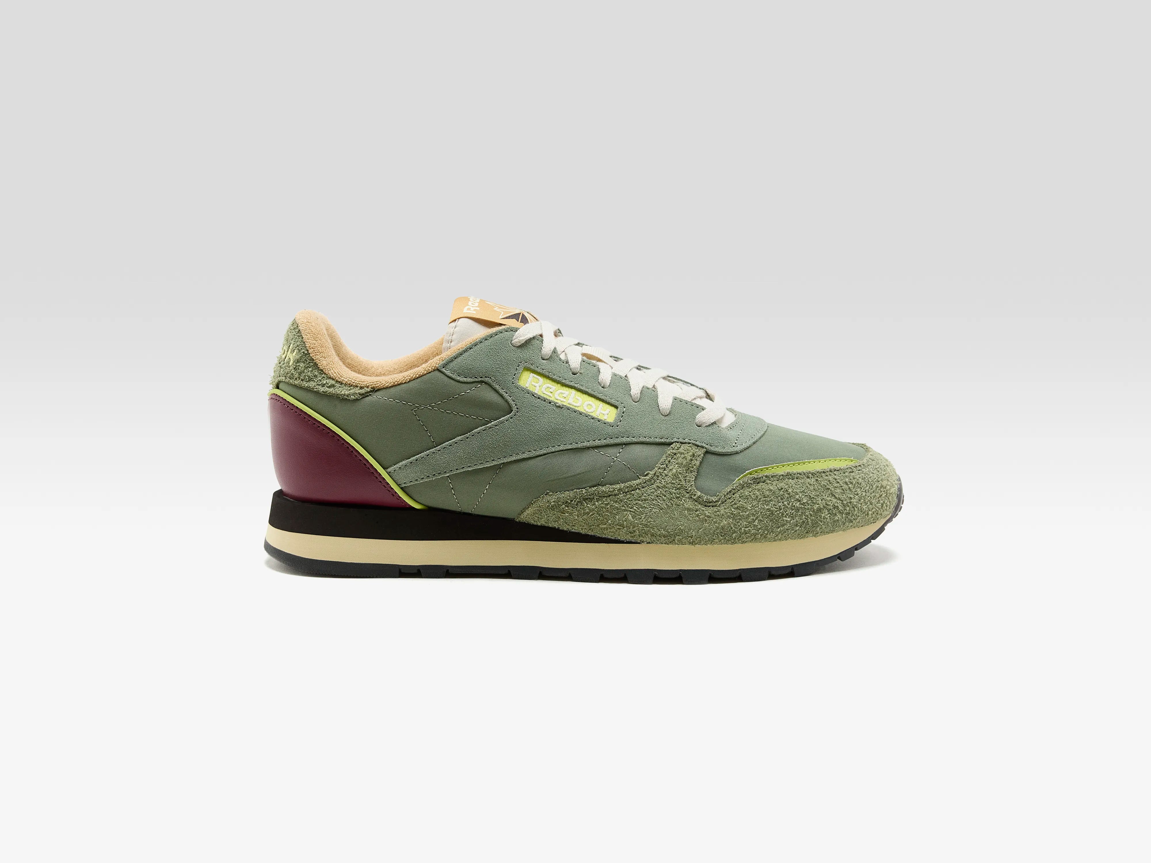 Classic Leather Premium for Men  (252 / M / GREEN)