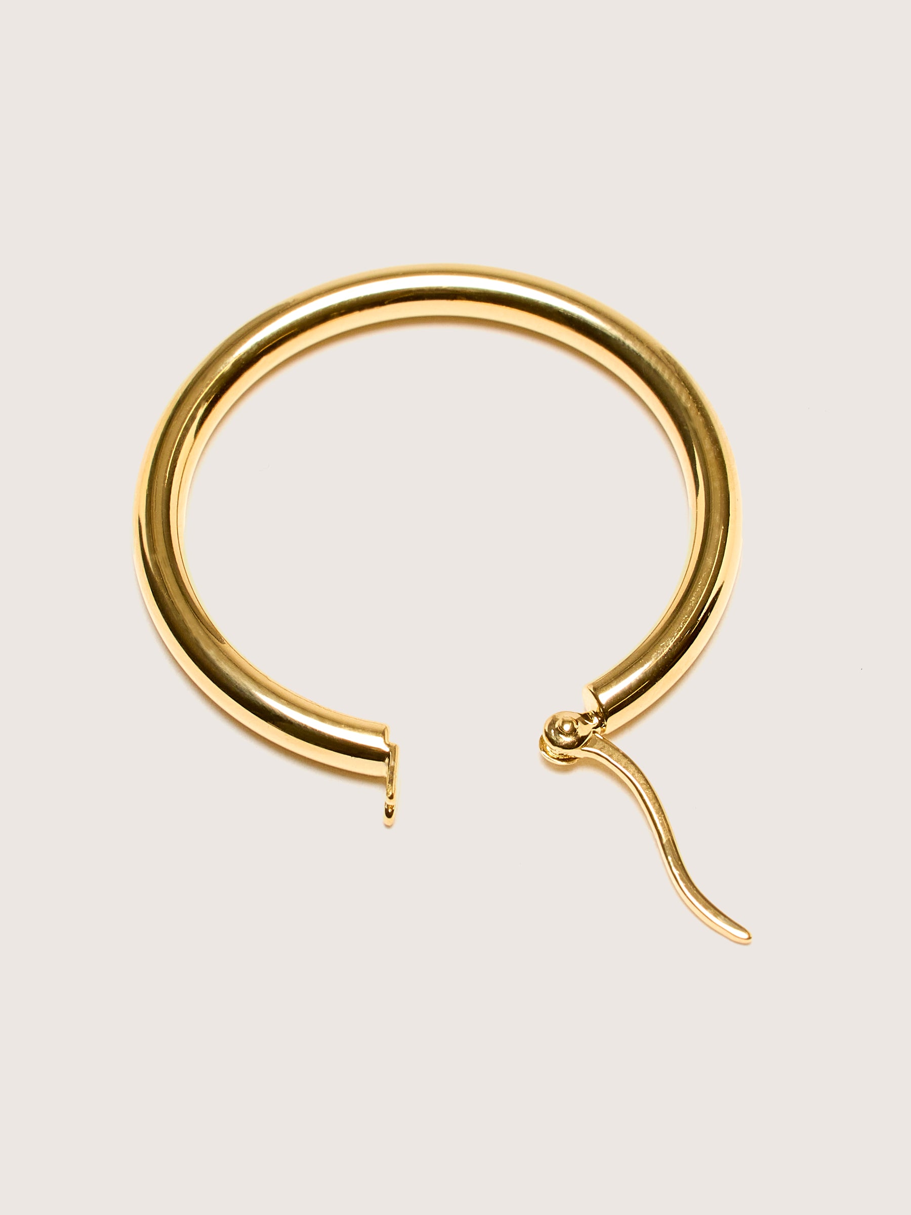 Oda Large Gold Hoop Earrings For Women | Bellerose