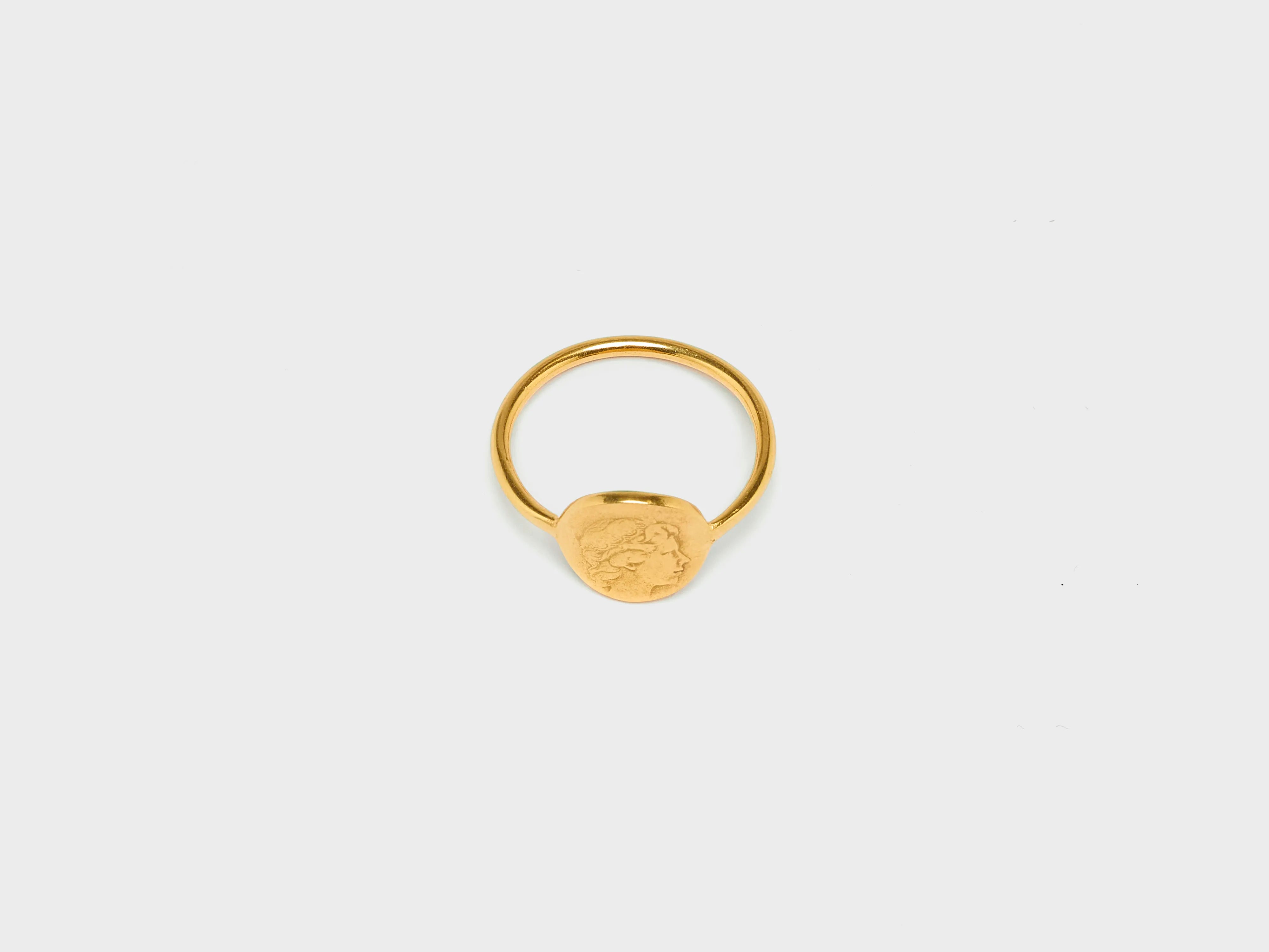 Queen Coin Ring  (252 / W / GOLD)