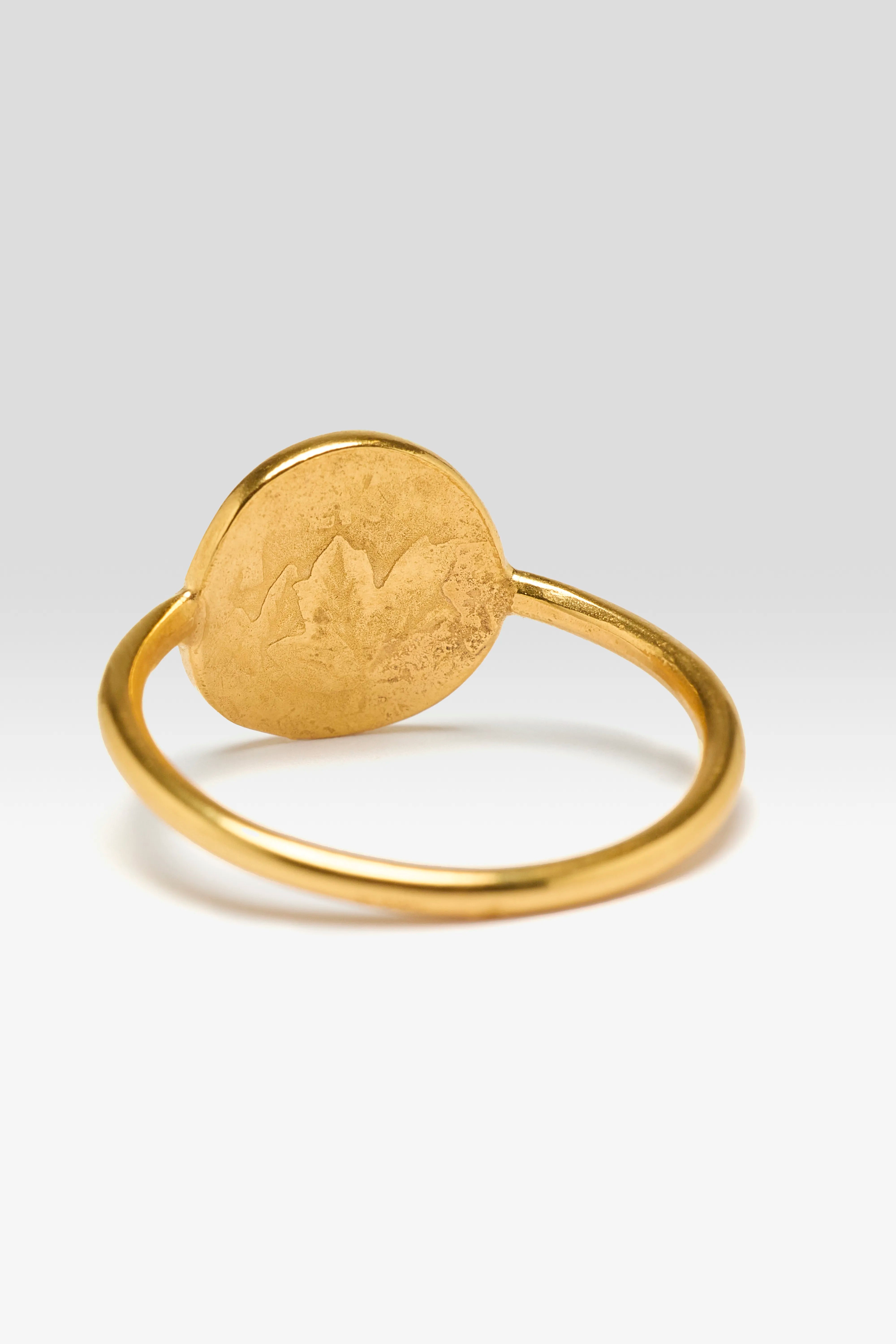 Queen Coin Ring  (252 / W / GOLD)