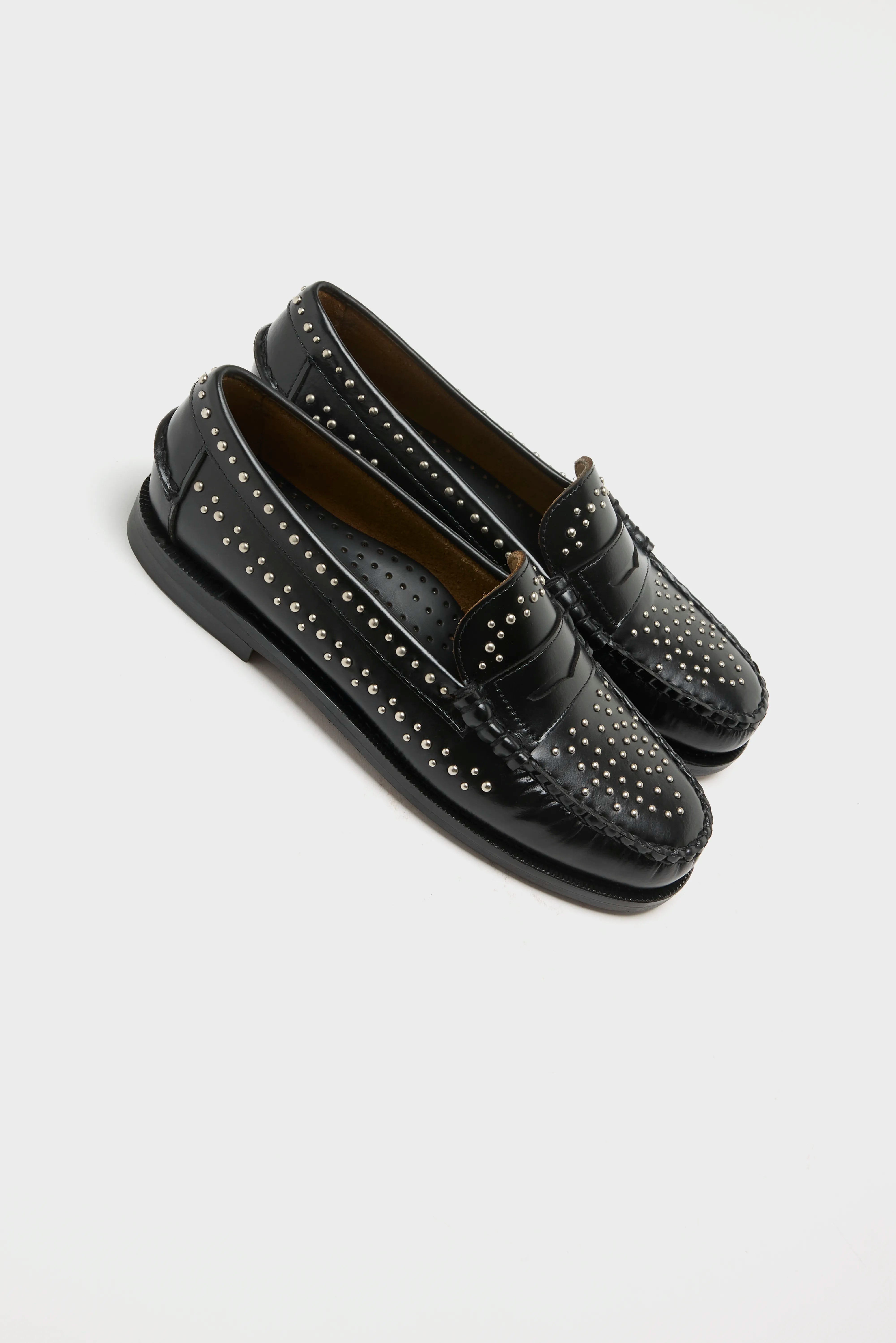 Dan Studs Moc Loafers (262 / W / BLACK)