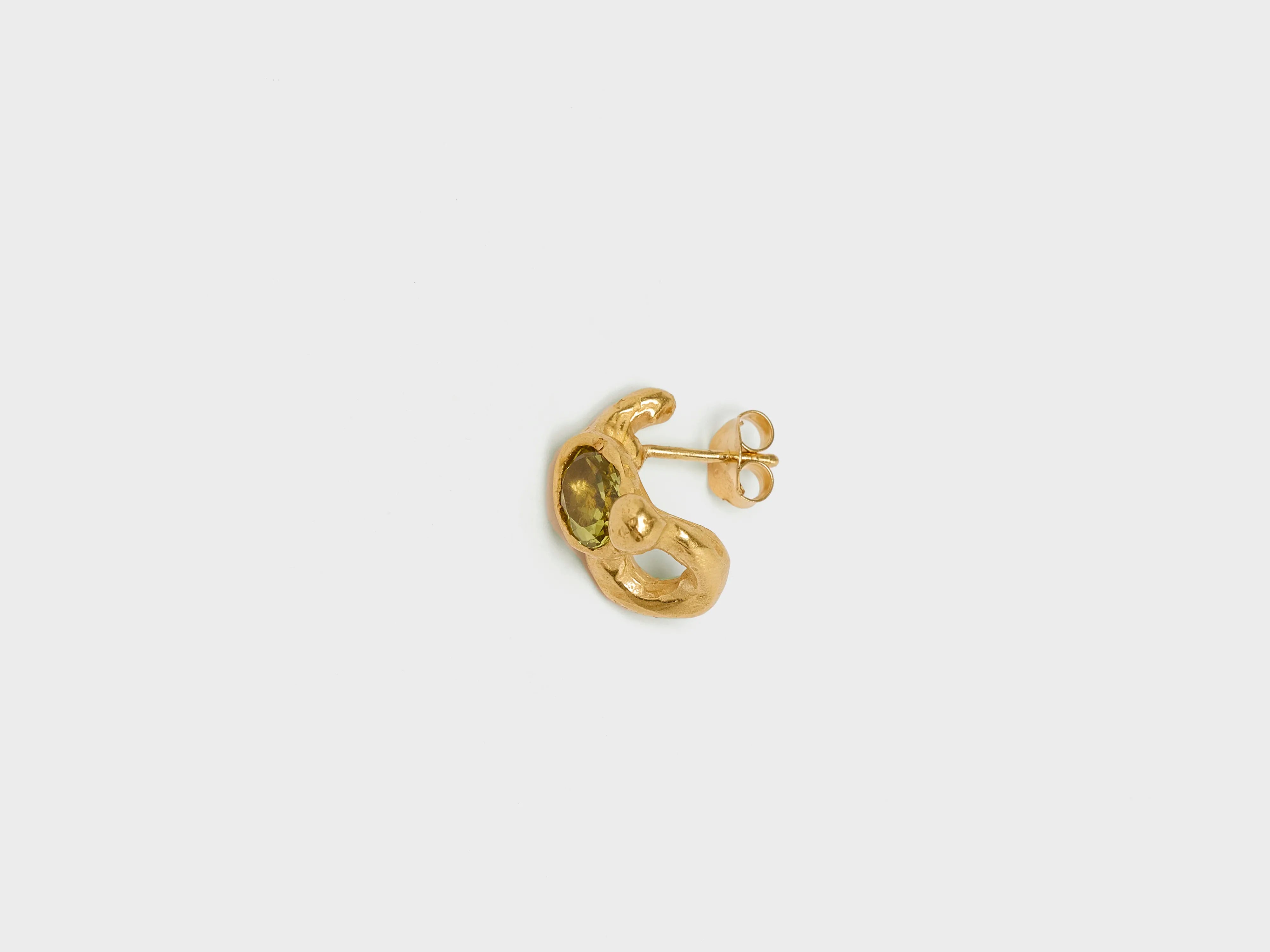 El Salto Yellow Stud Earring  (251 / W / GOLD)