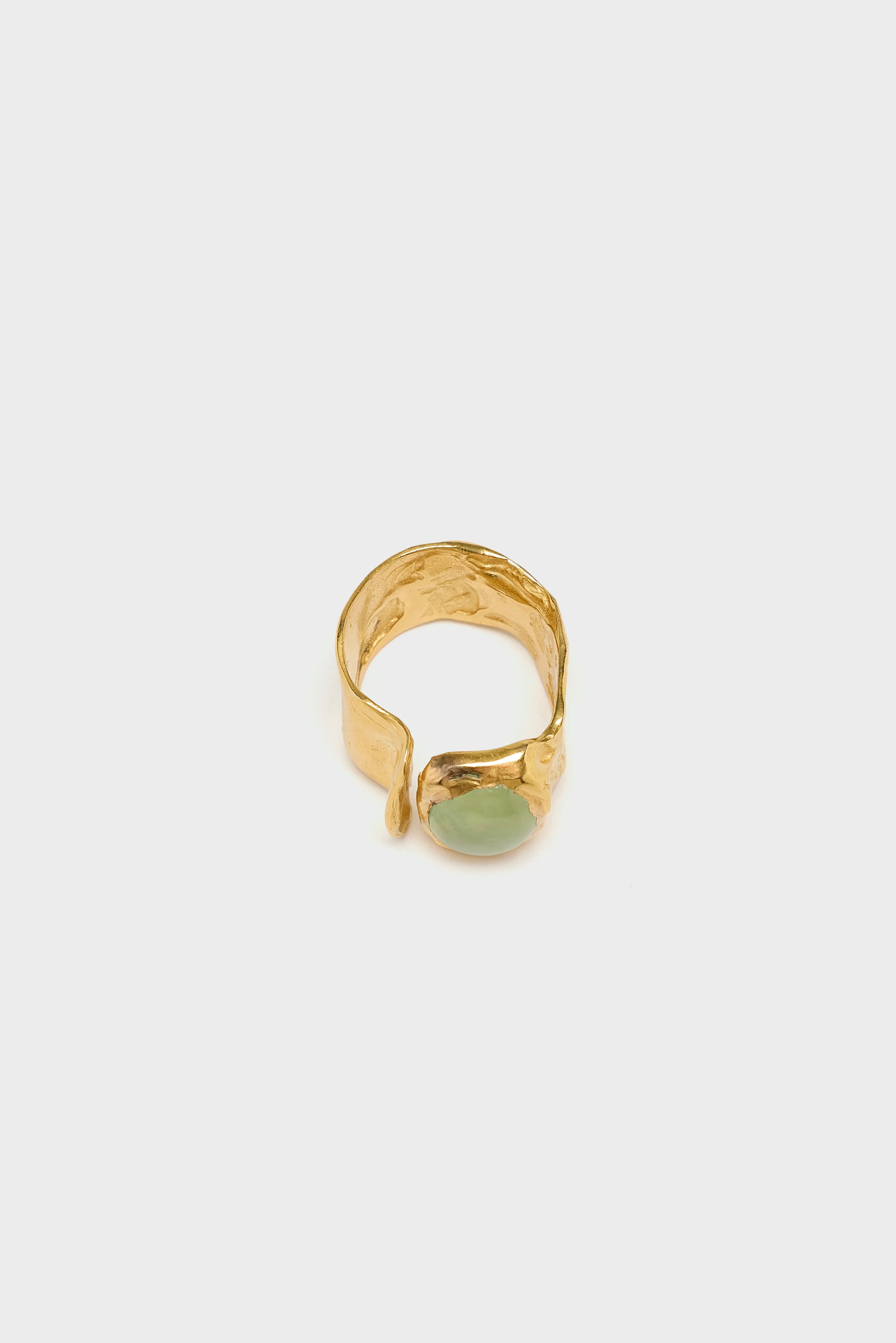 Uva Ring  (251 / W / GOLD)