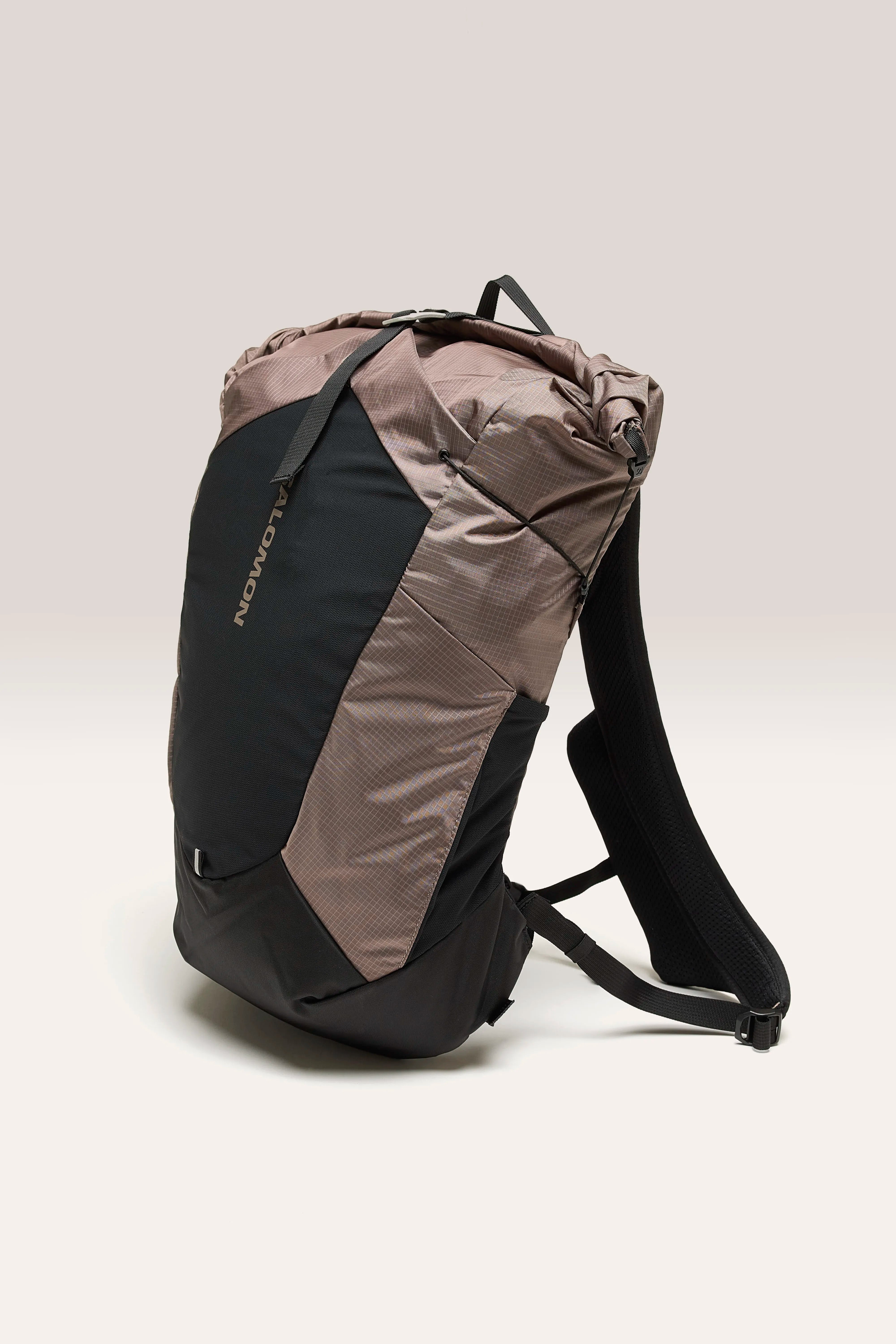 ACS 20 Backpack (242 / M / IRON)