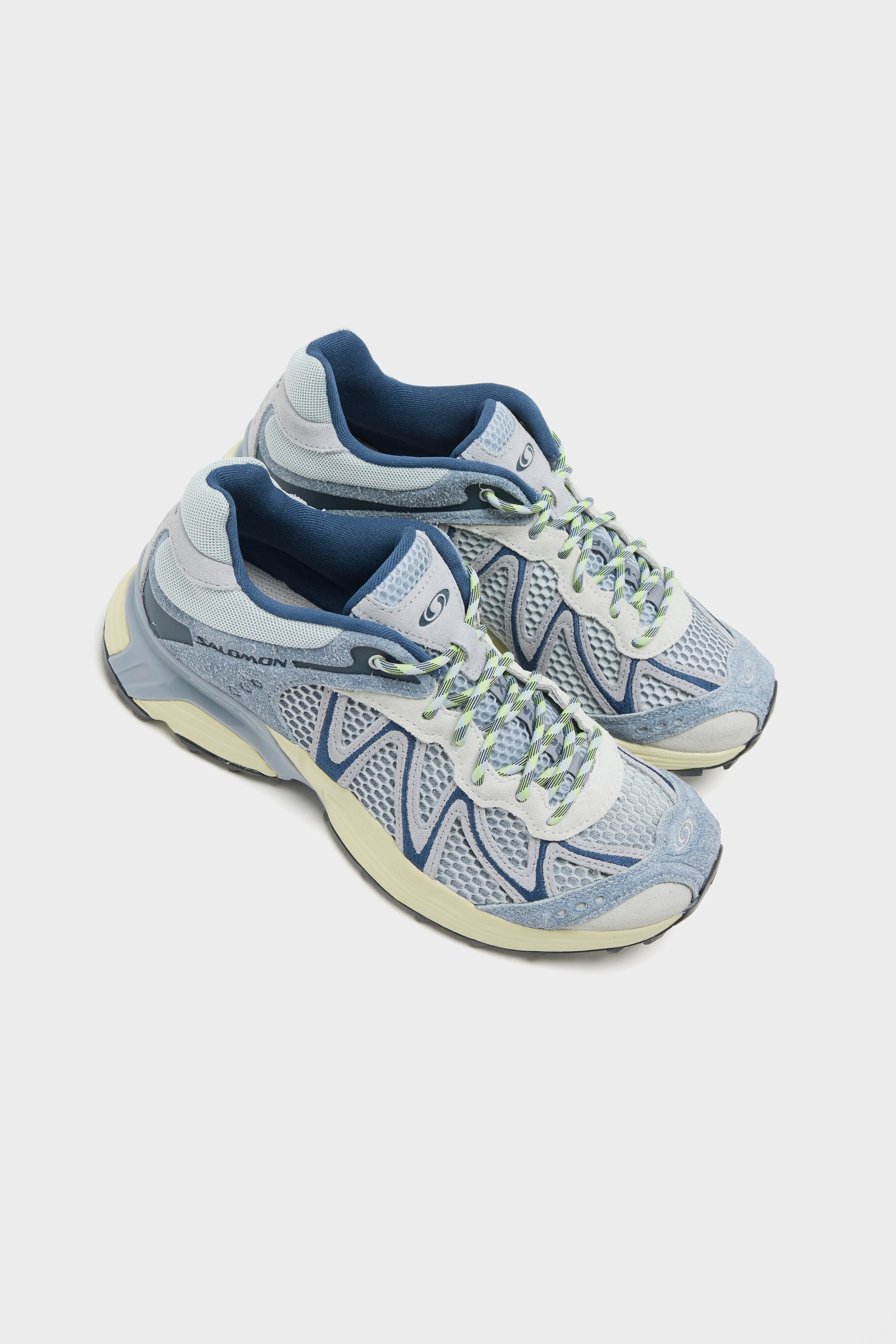 XT-Whisper Broderie pour Femme  (261 / W / BLUE)