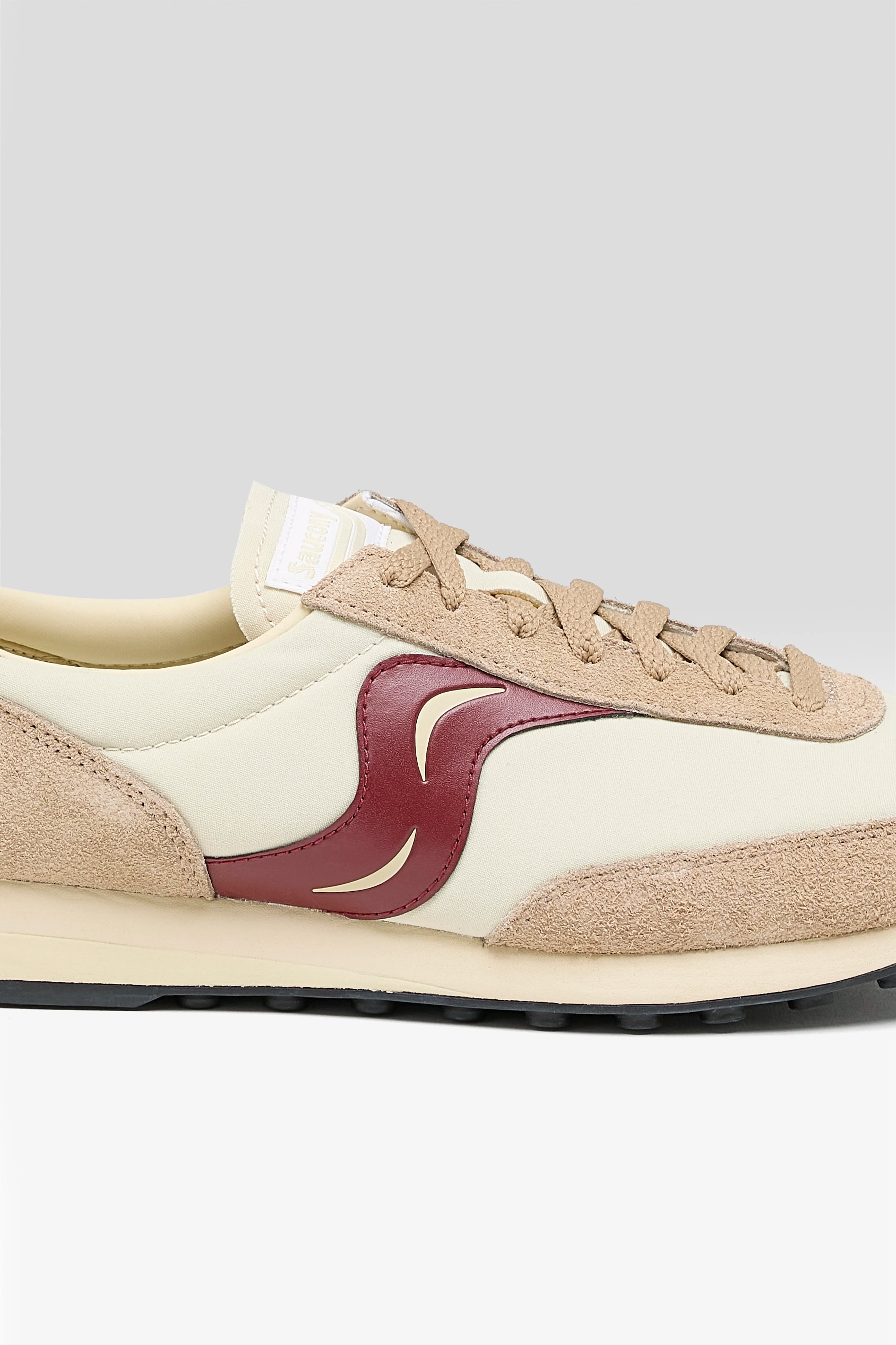 Trainer 80 for Men  (251 / M / BEIGE)