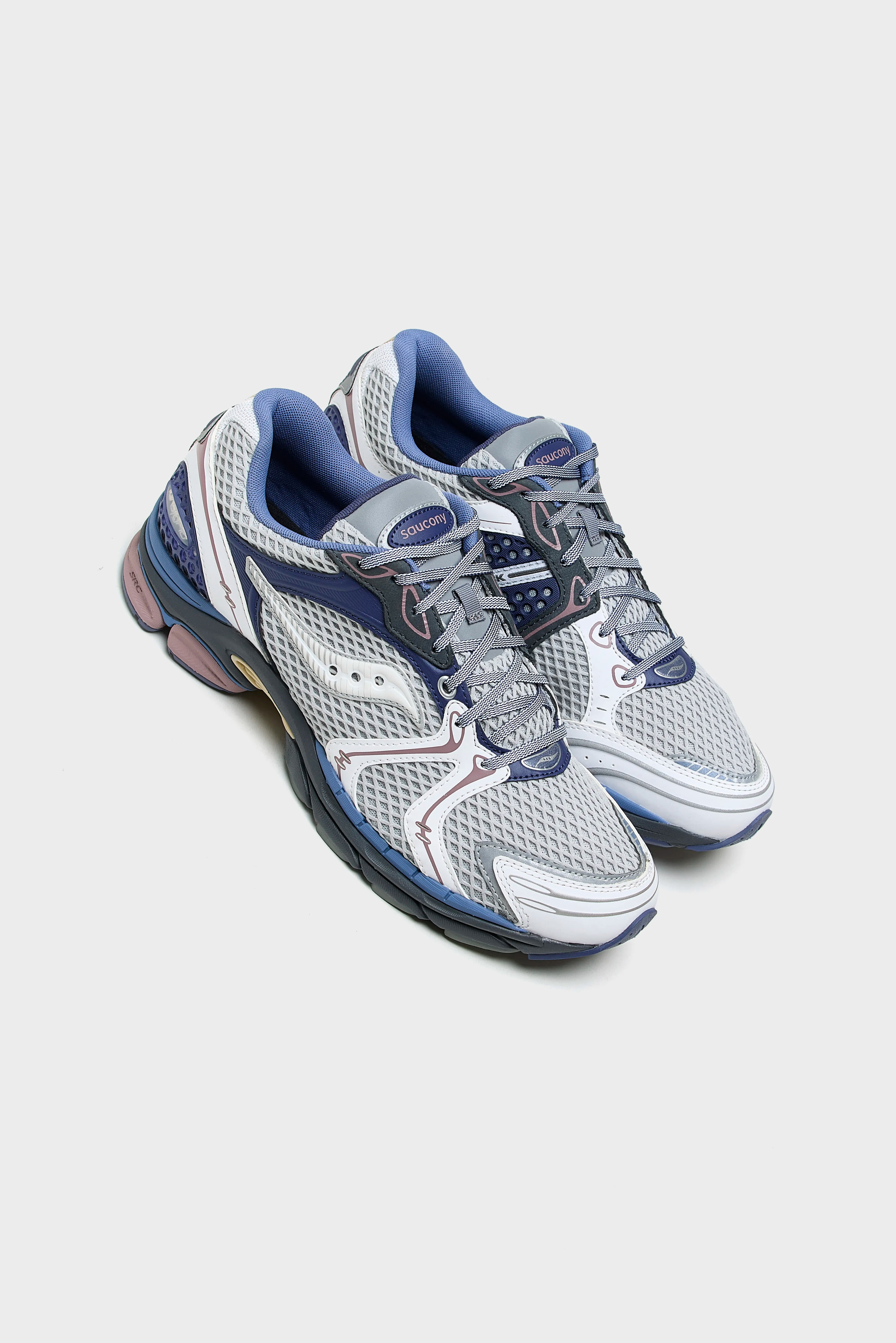 ProGrid Triumph 4 pour Hommes  (251 / M / WHITE)
