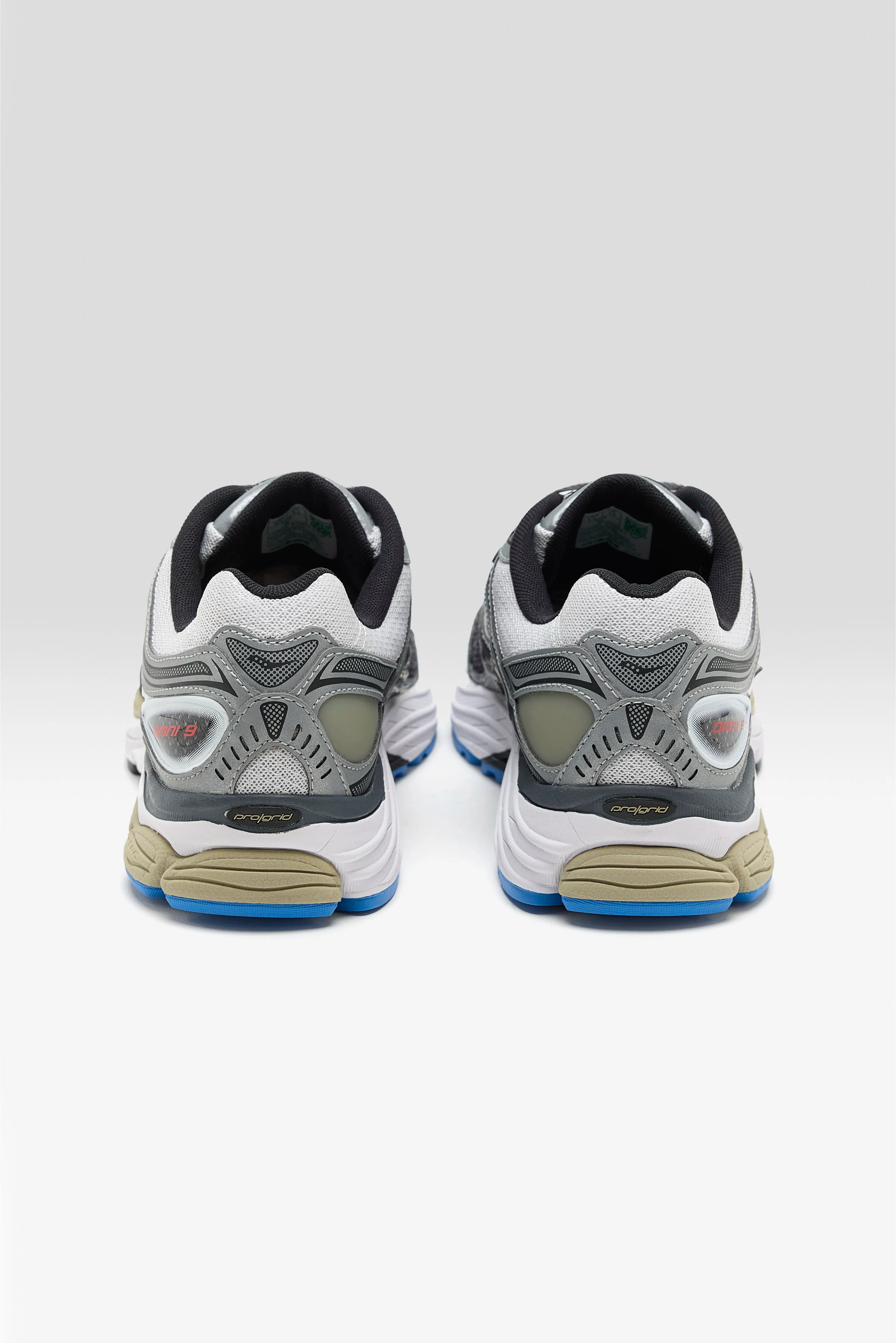 ProGrid Omni 9 Metallic pour Femmes (251 / W / GREY)