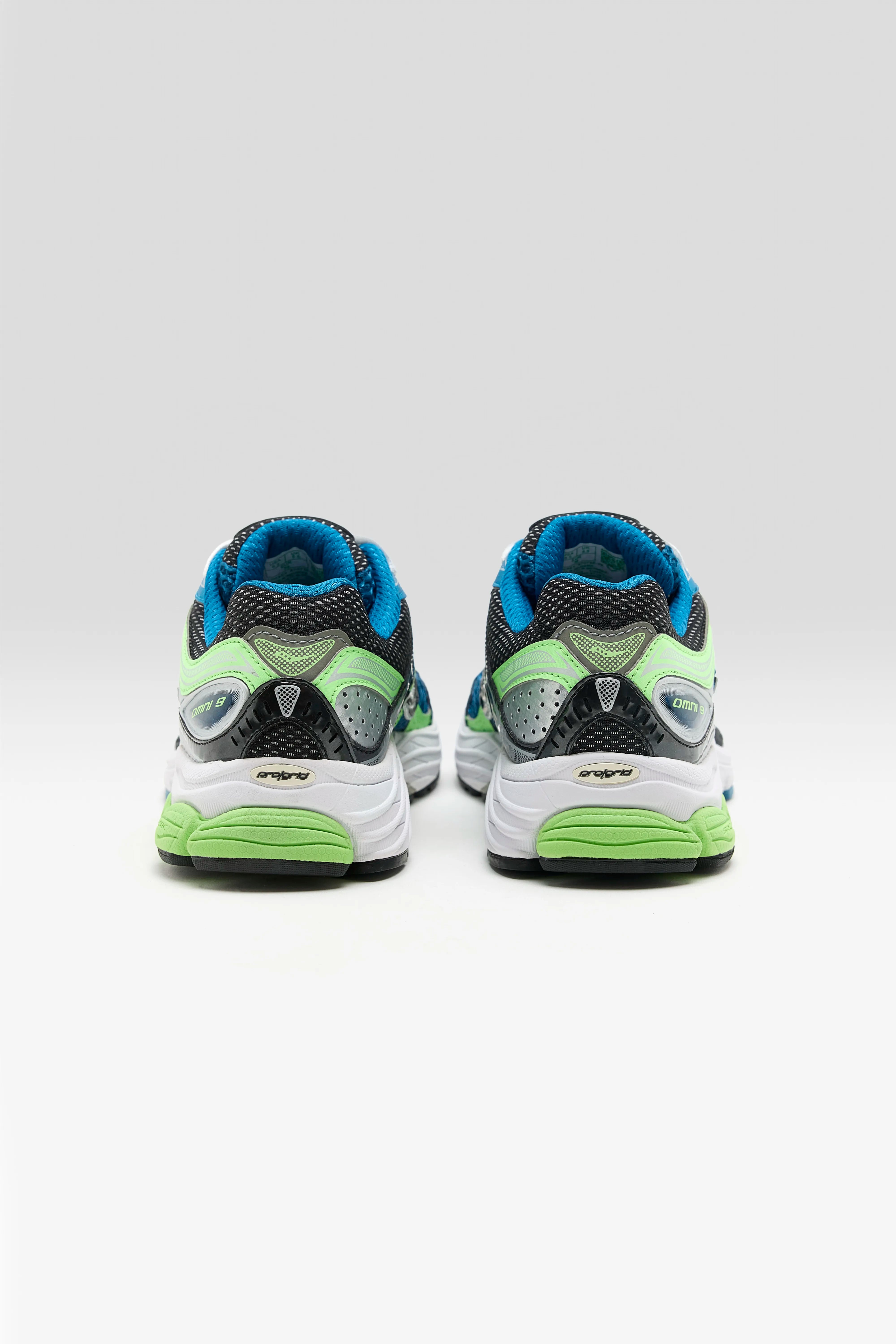 ProGrid Omni 9 for Women  (252 / W / BLUE)