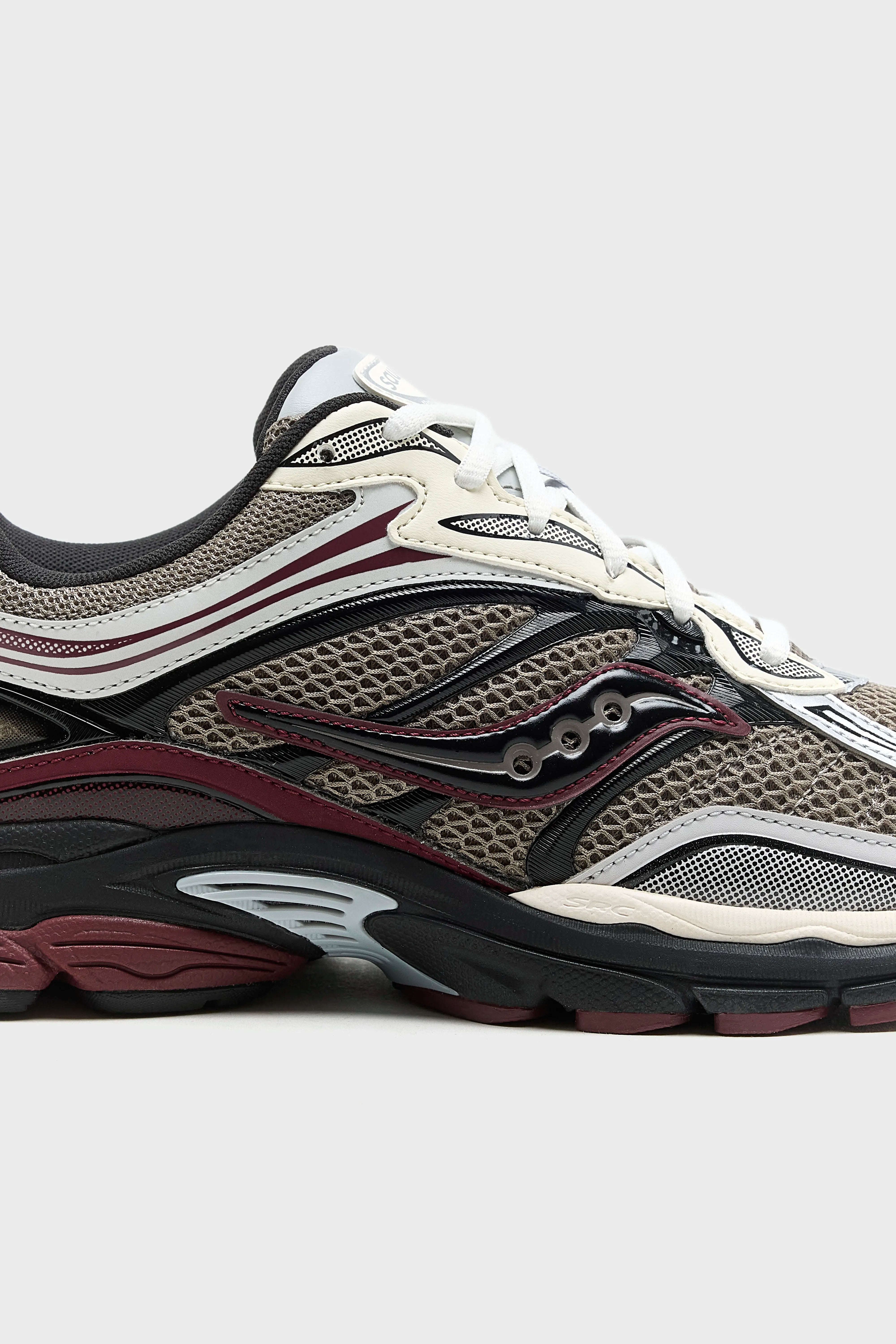 ProGrid Omni 9 TMY for Men  (252 / M / RED)
