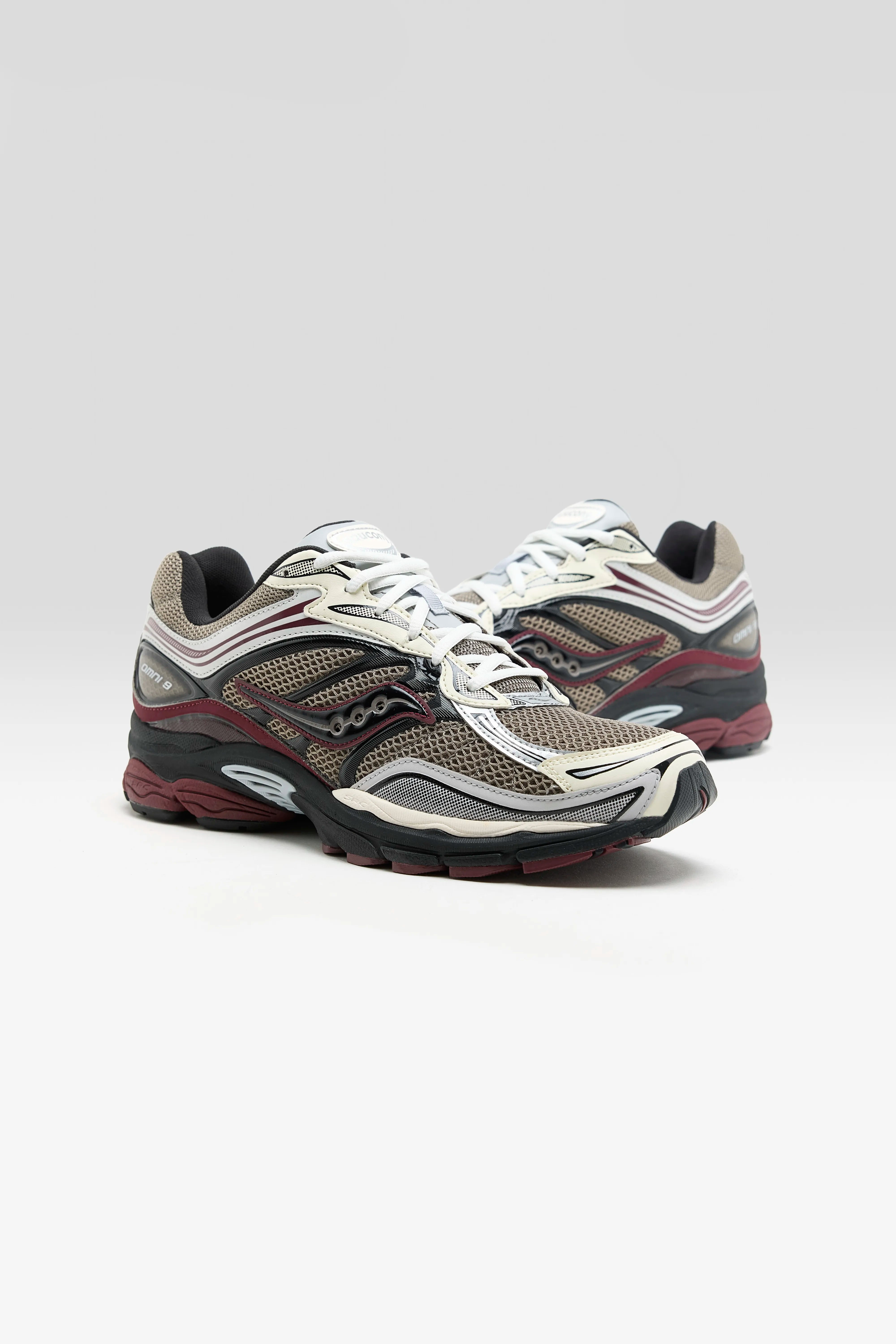 ProGrid Omni 9 TMY for Men  (252 / M / RED)