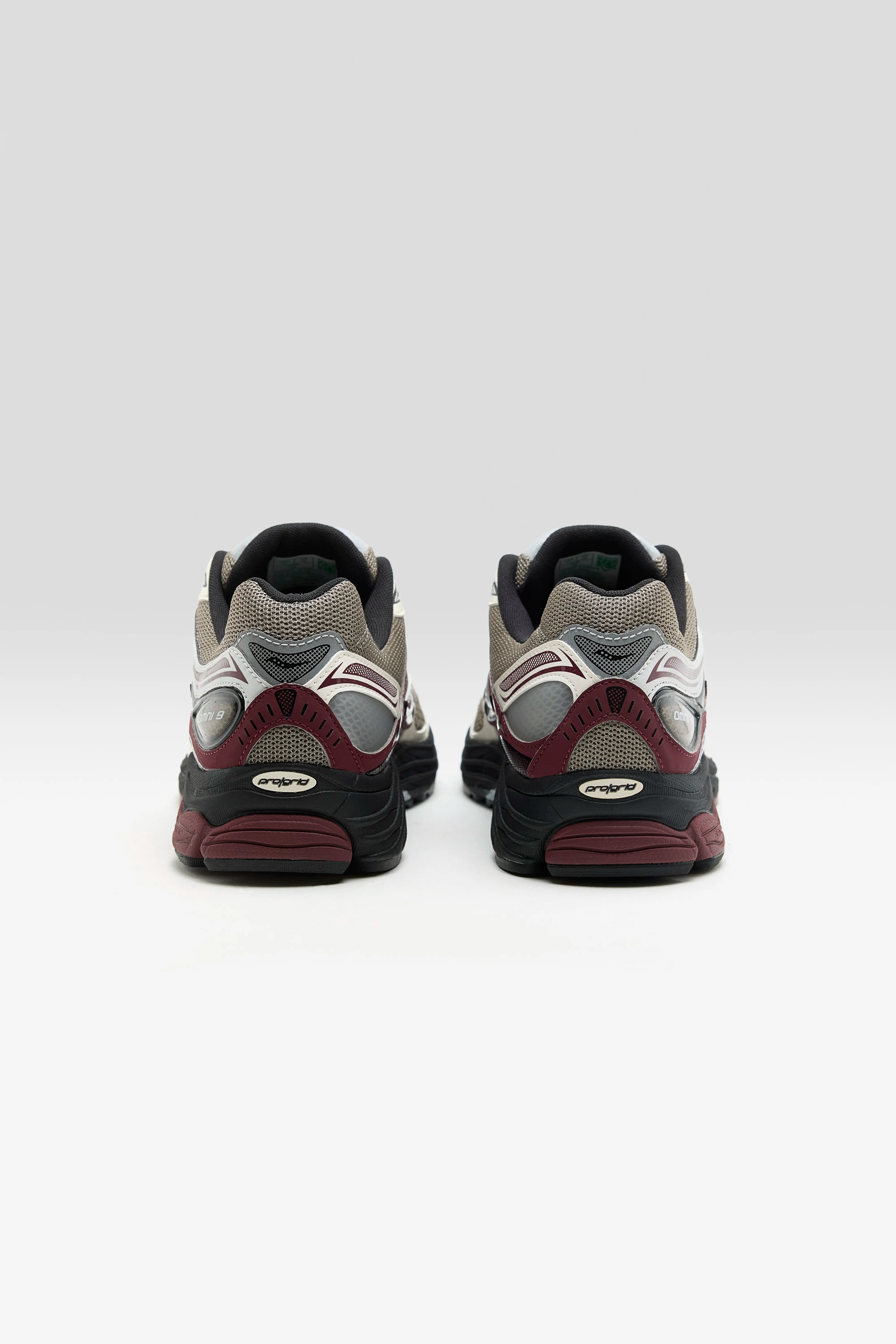 ProGrid Omni 9 TMY for Men  (252 / M / RED)