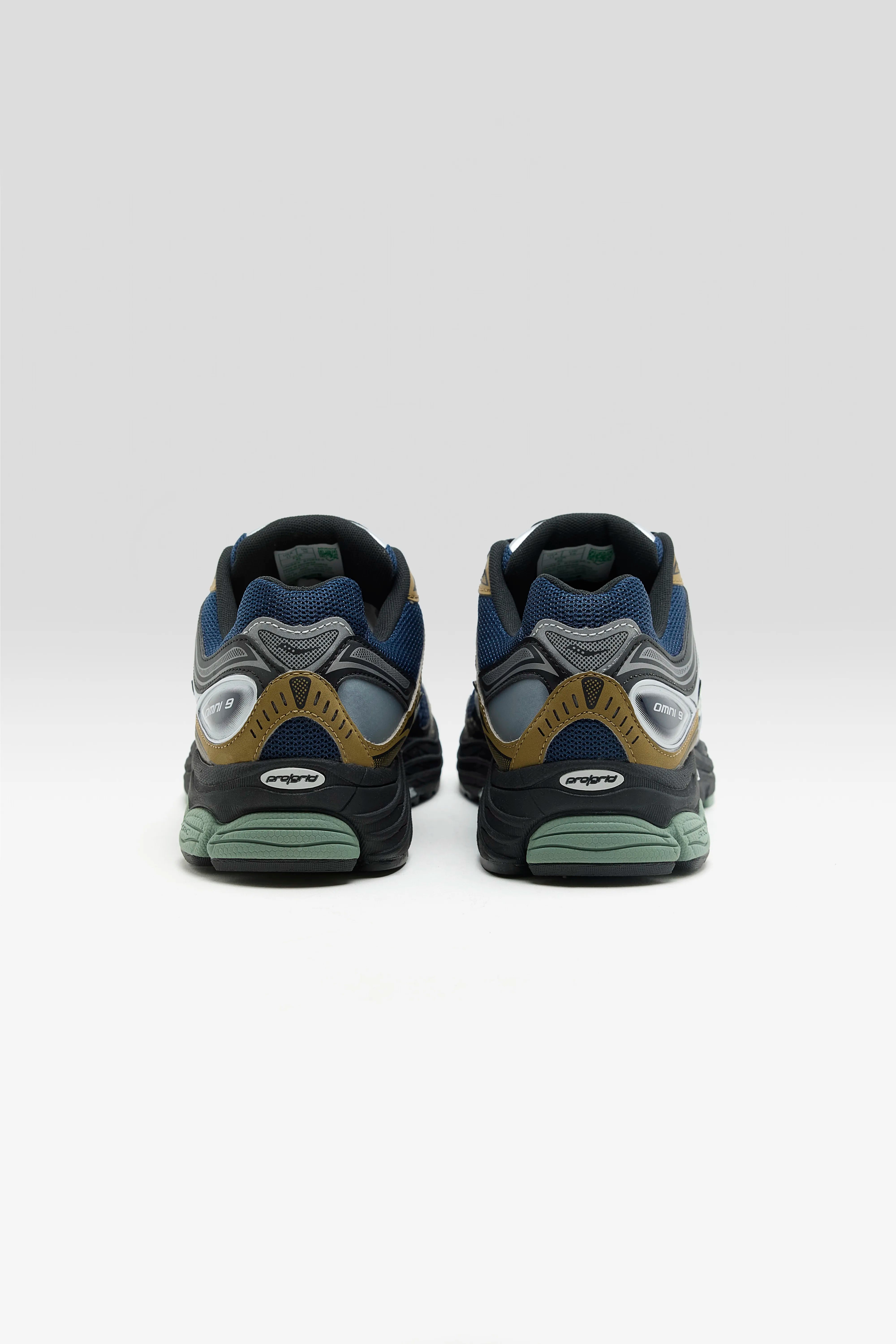 ProGrid Omni 9 TMY for Men  (252 / M / BLUE)