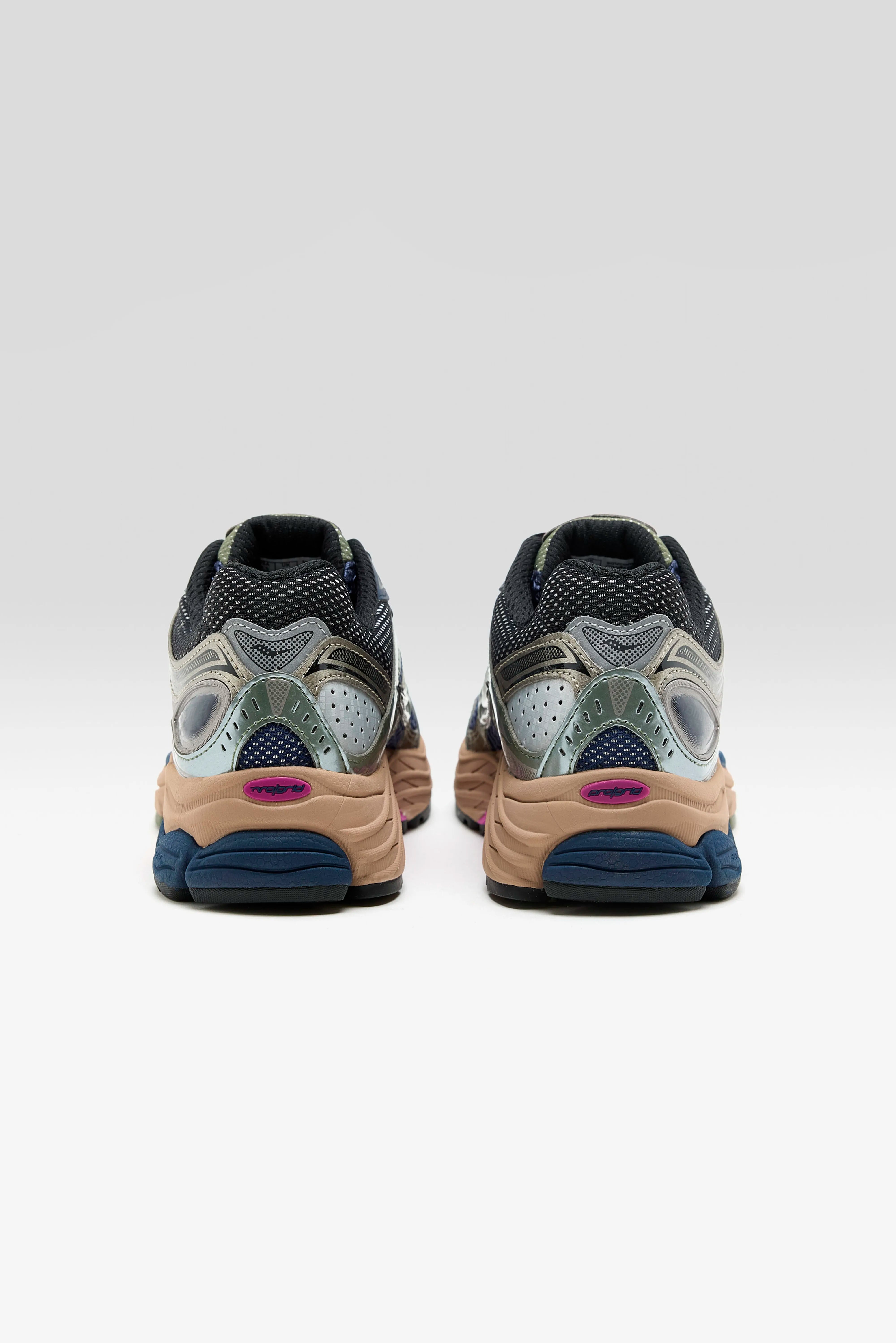 ProGrid Omni  9 Disrupt pour Homme  (261 / M / NAVY)