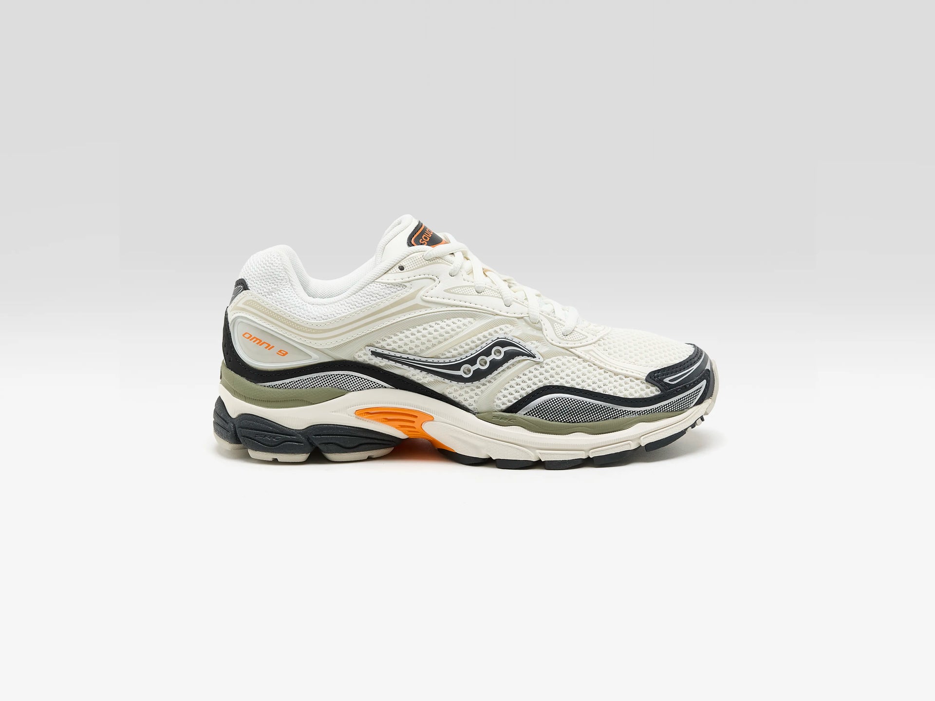 SNY261S709998W-909_1_2b22fb3f-