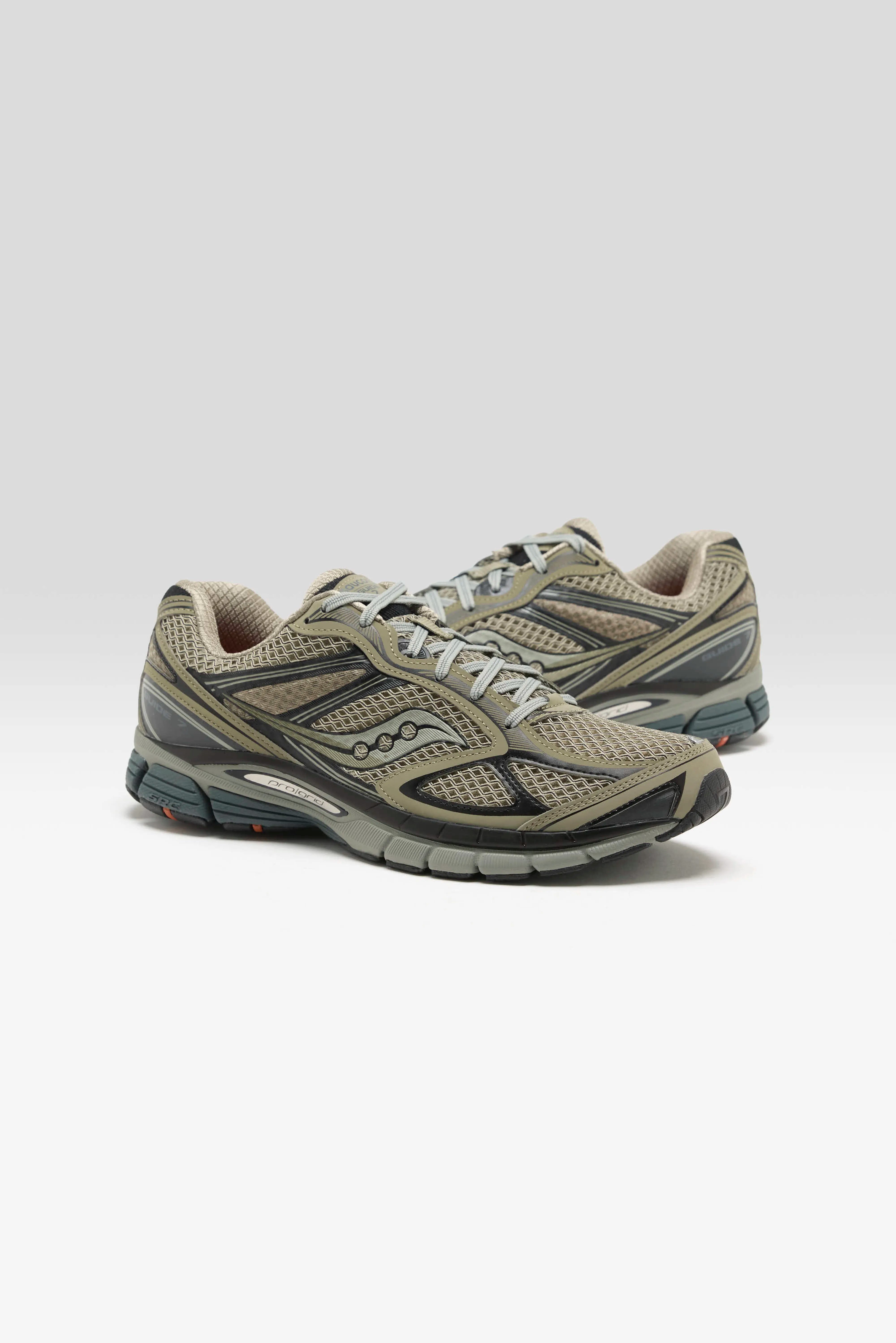 Progrid Guide 7 for Men (262 / M / SAGE)