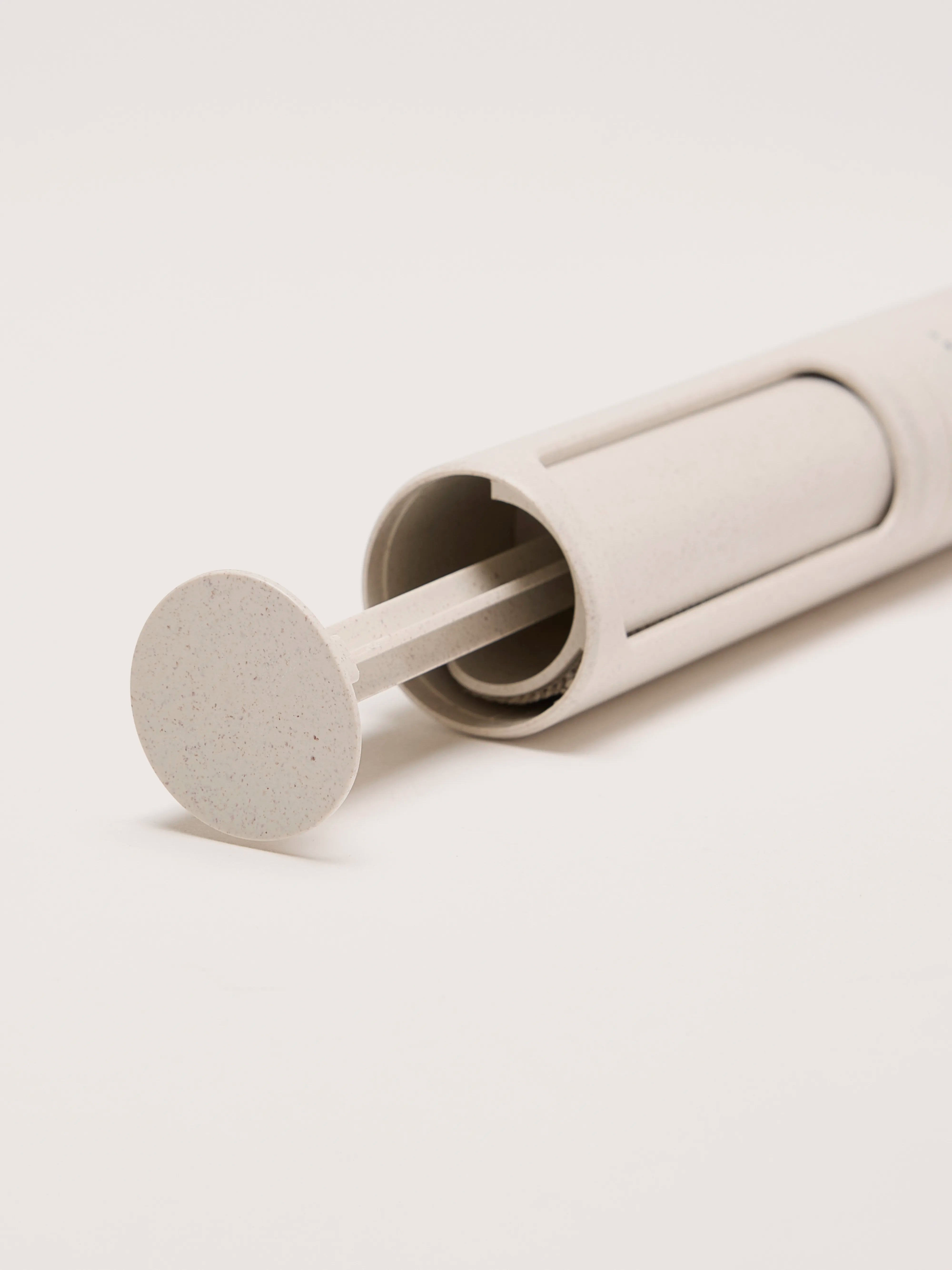 Lint Brush For Unisex | Bellerose