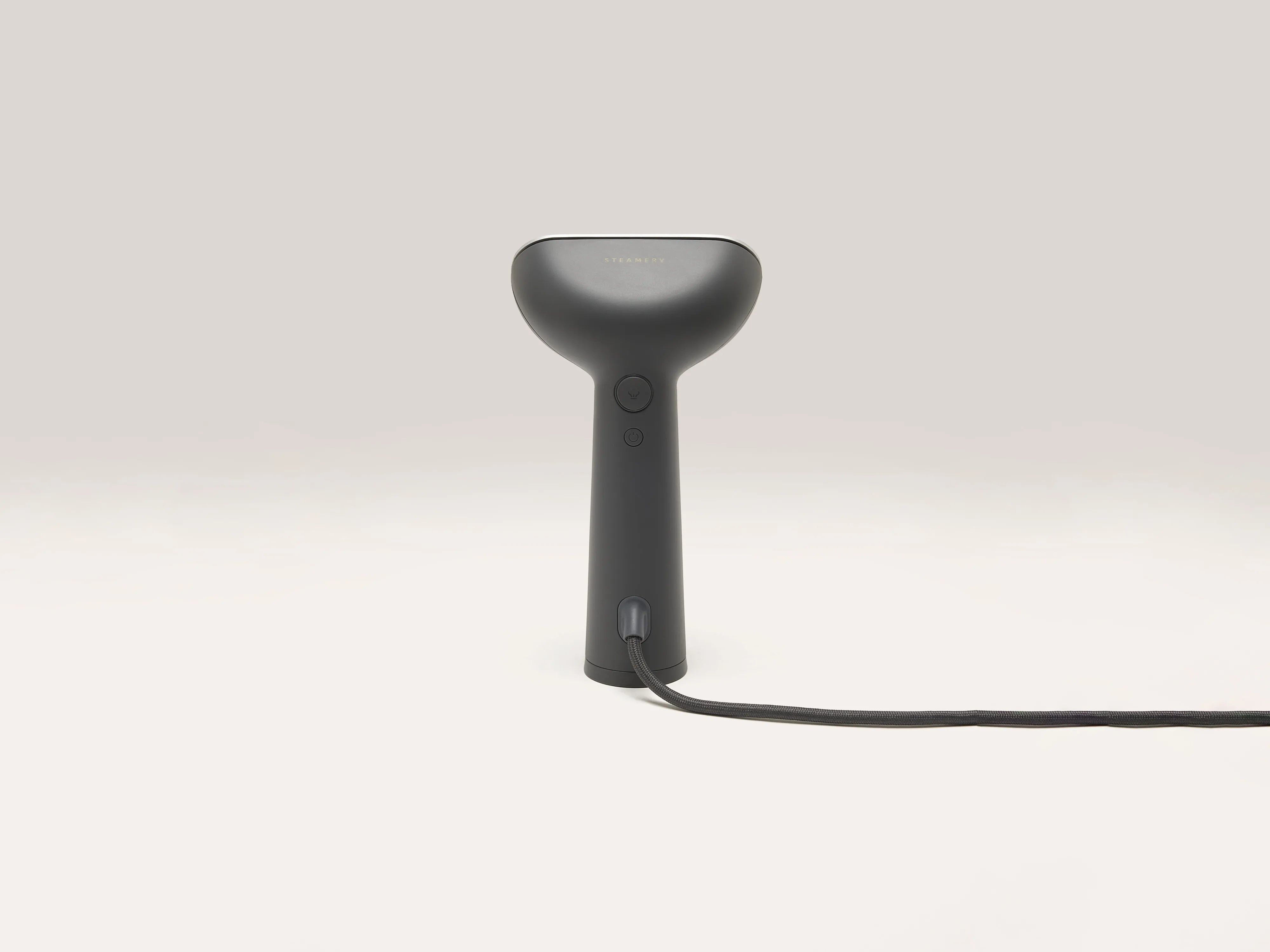 衣類ケア家電 STEAMERY Cirrus 3 Iron Steamer Cirrus 3 Iron Steamer in Charcoal | Steamery