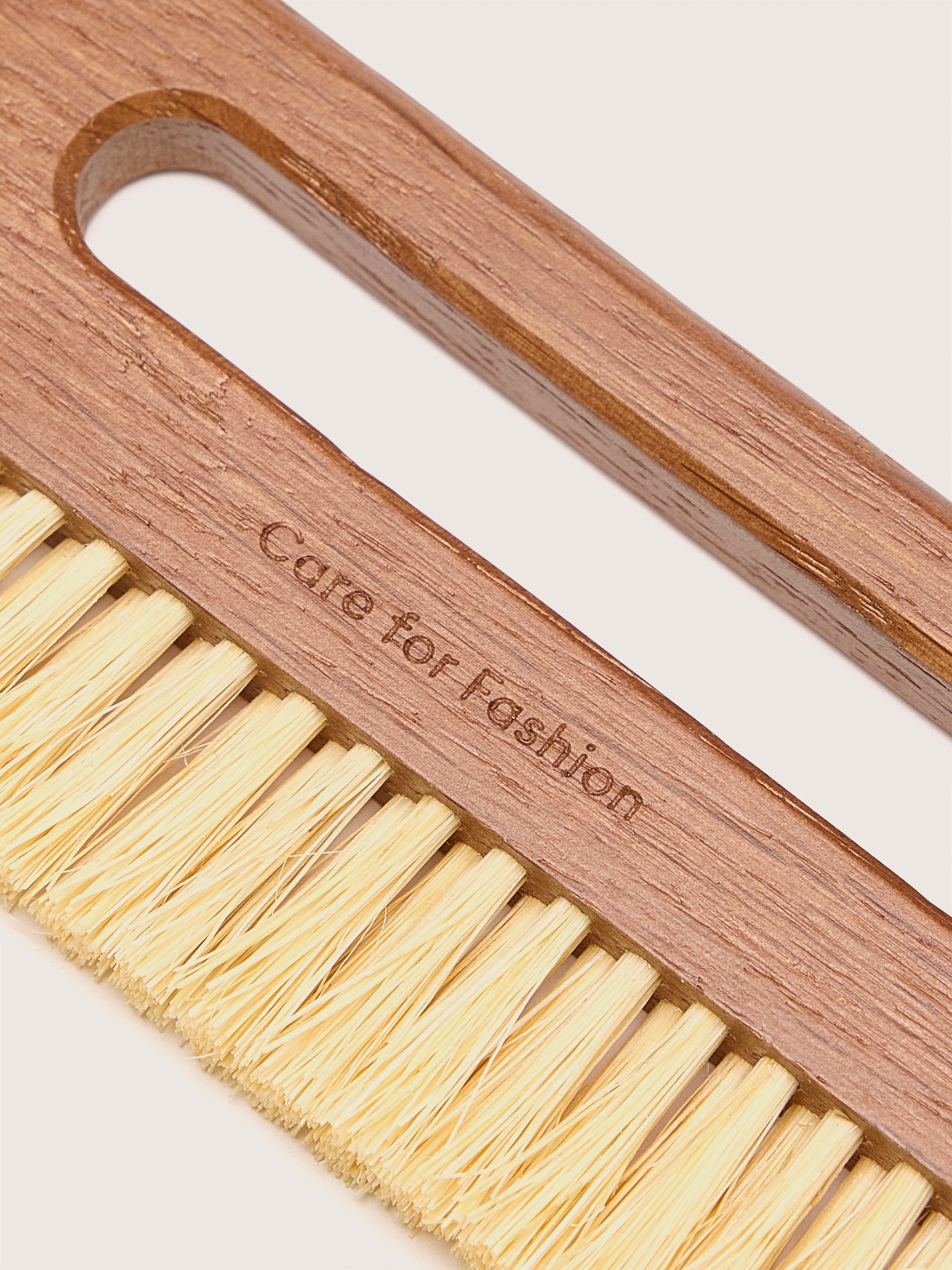 Brosse de Poche (242 / W / BROWN)