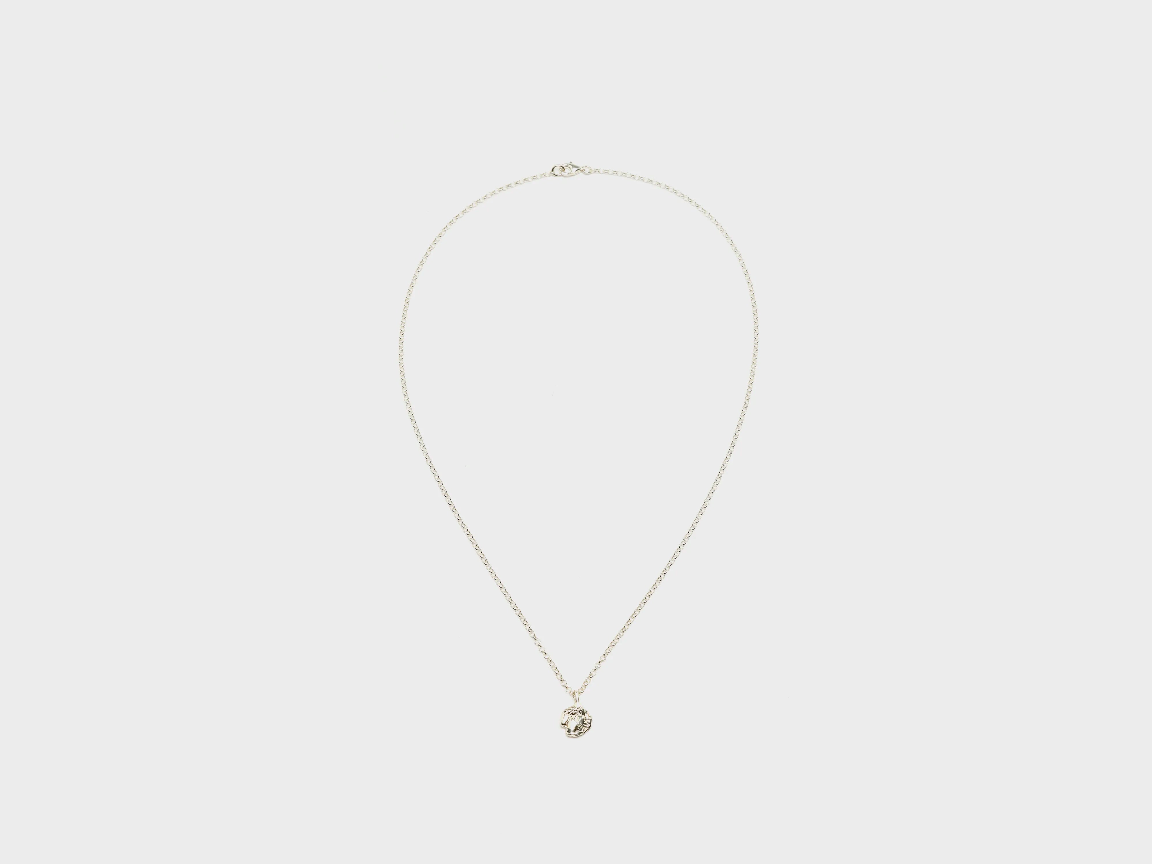 La Mer Necklace  (261 / W / SILVER)