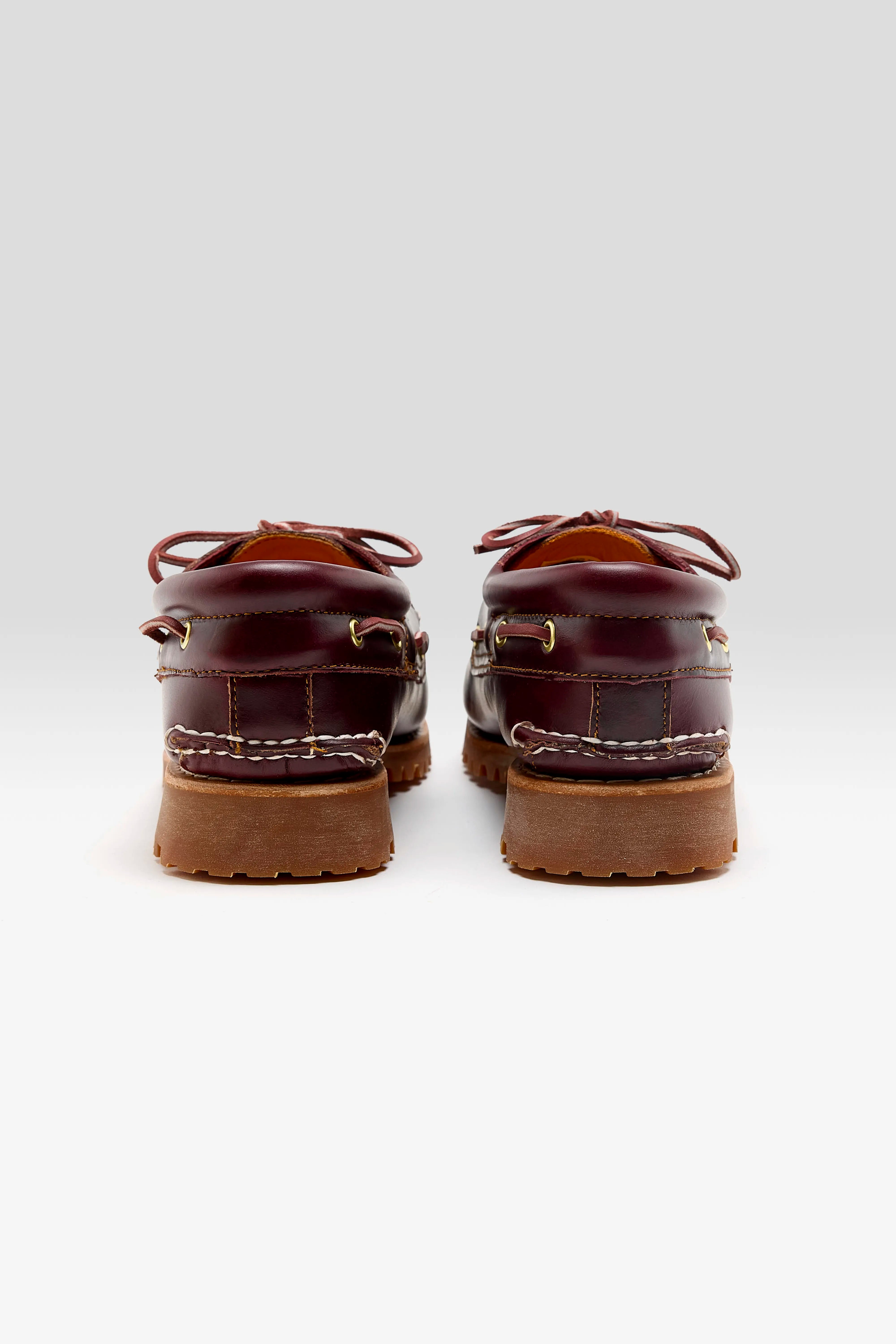 Chaussures bateau Authentic 3-Eye Lug Handsewn pour Homme  (261 / M / BORDEAUX)