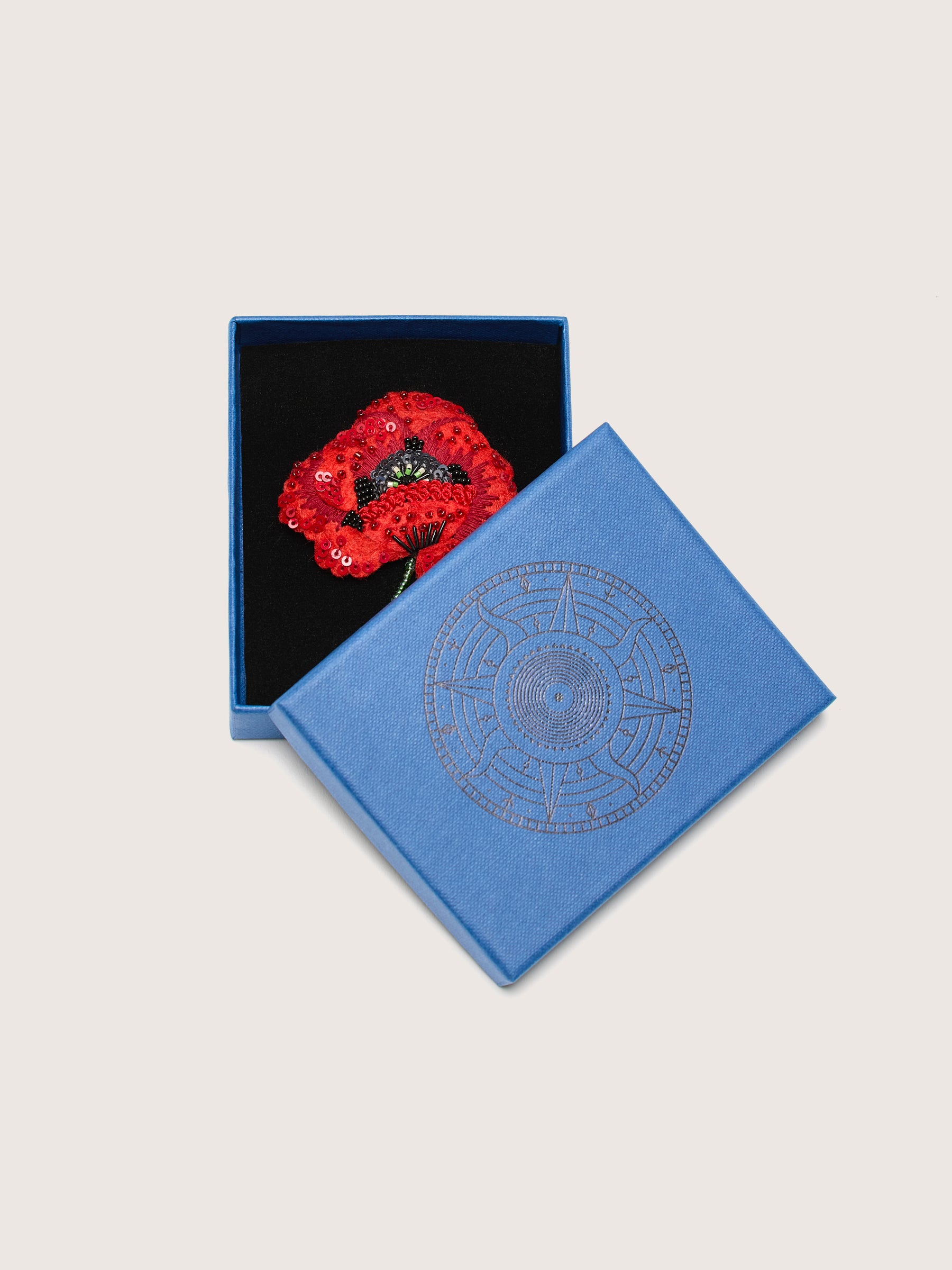 Red Poppy Broche (242 / W / RED)