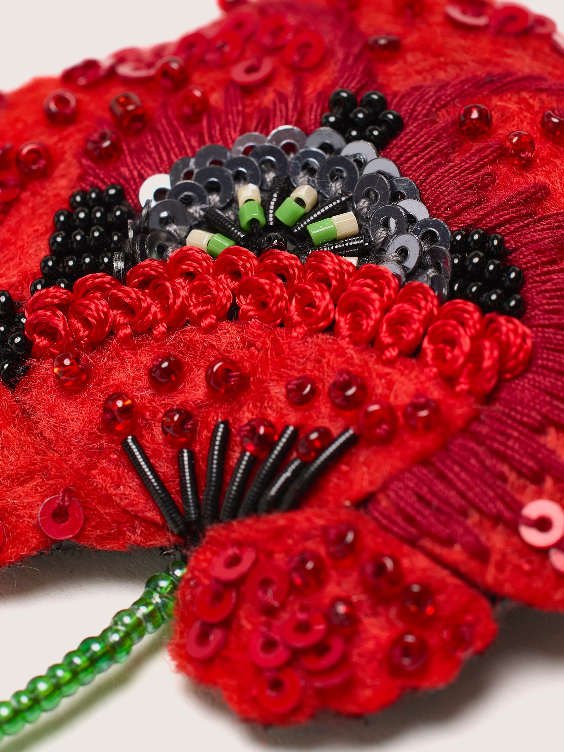 Red Poppy Brooch (242 / W / RED)