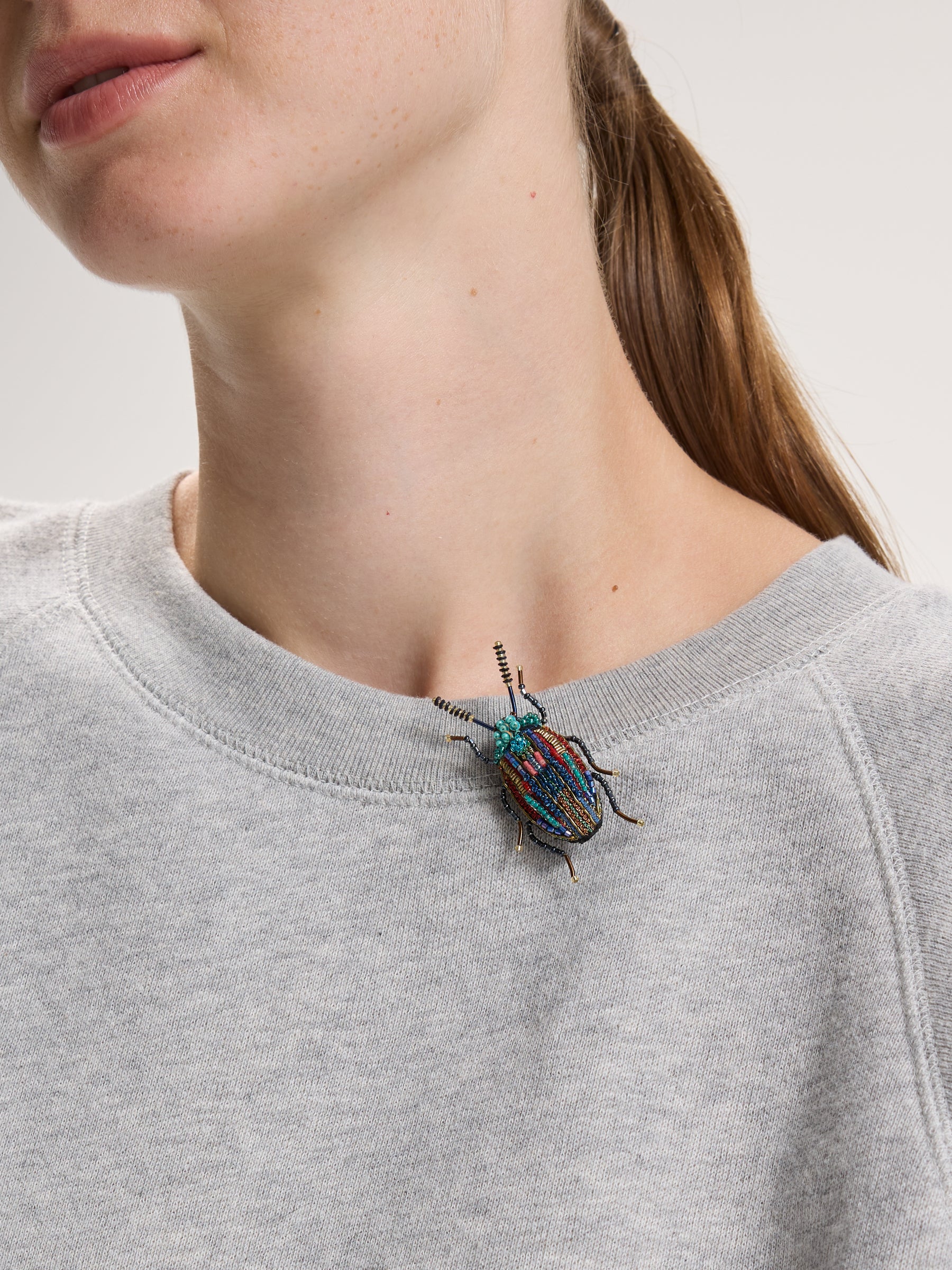 Snowdon Beetle Broche (242 / W / MULTICOLOR)