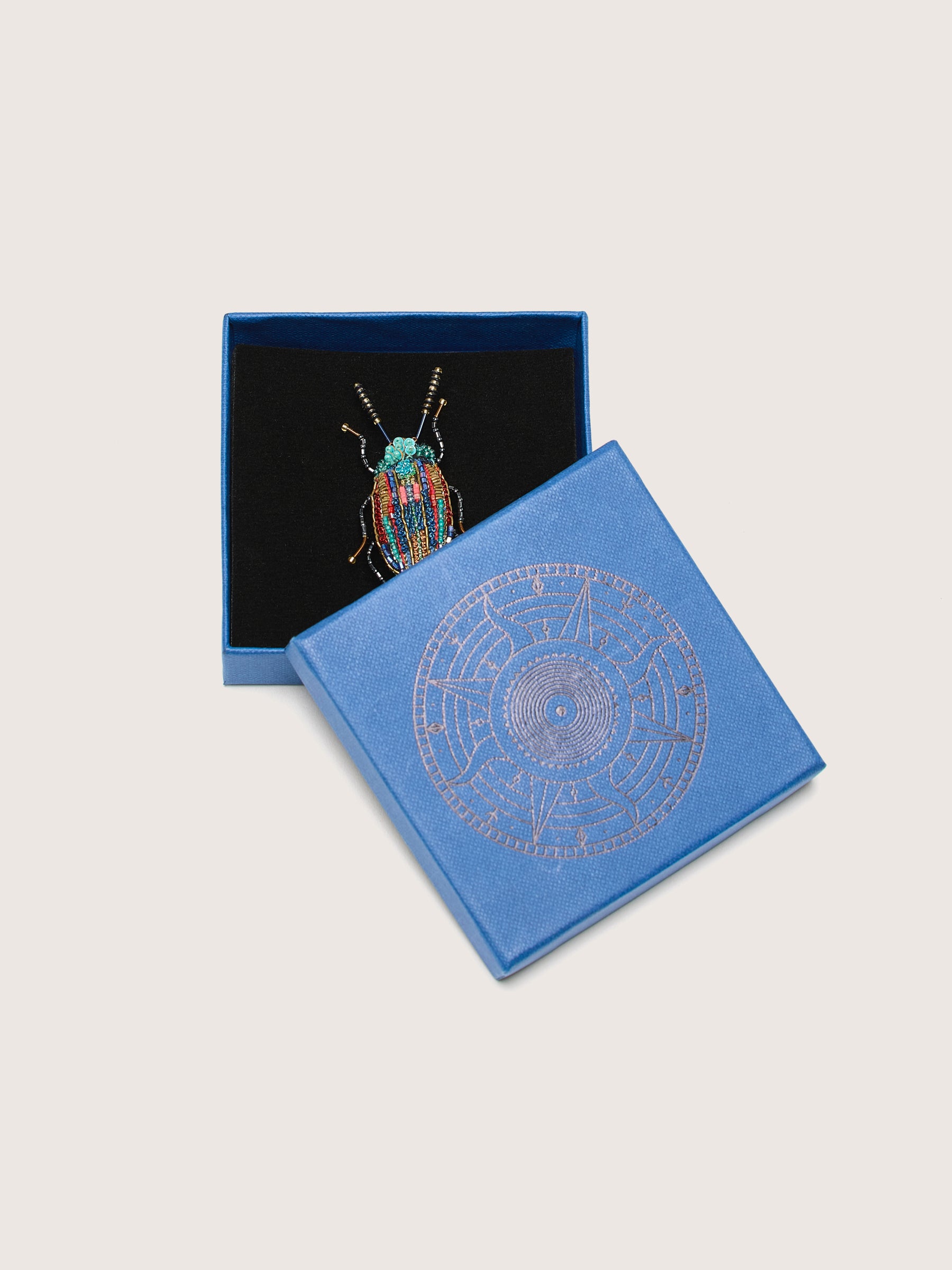 Snowdon Beetle Brooch (242 / W / MULTICOLOR)