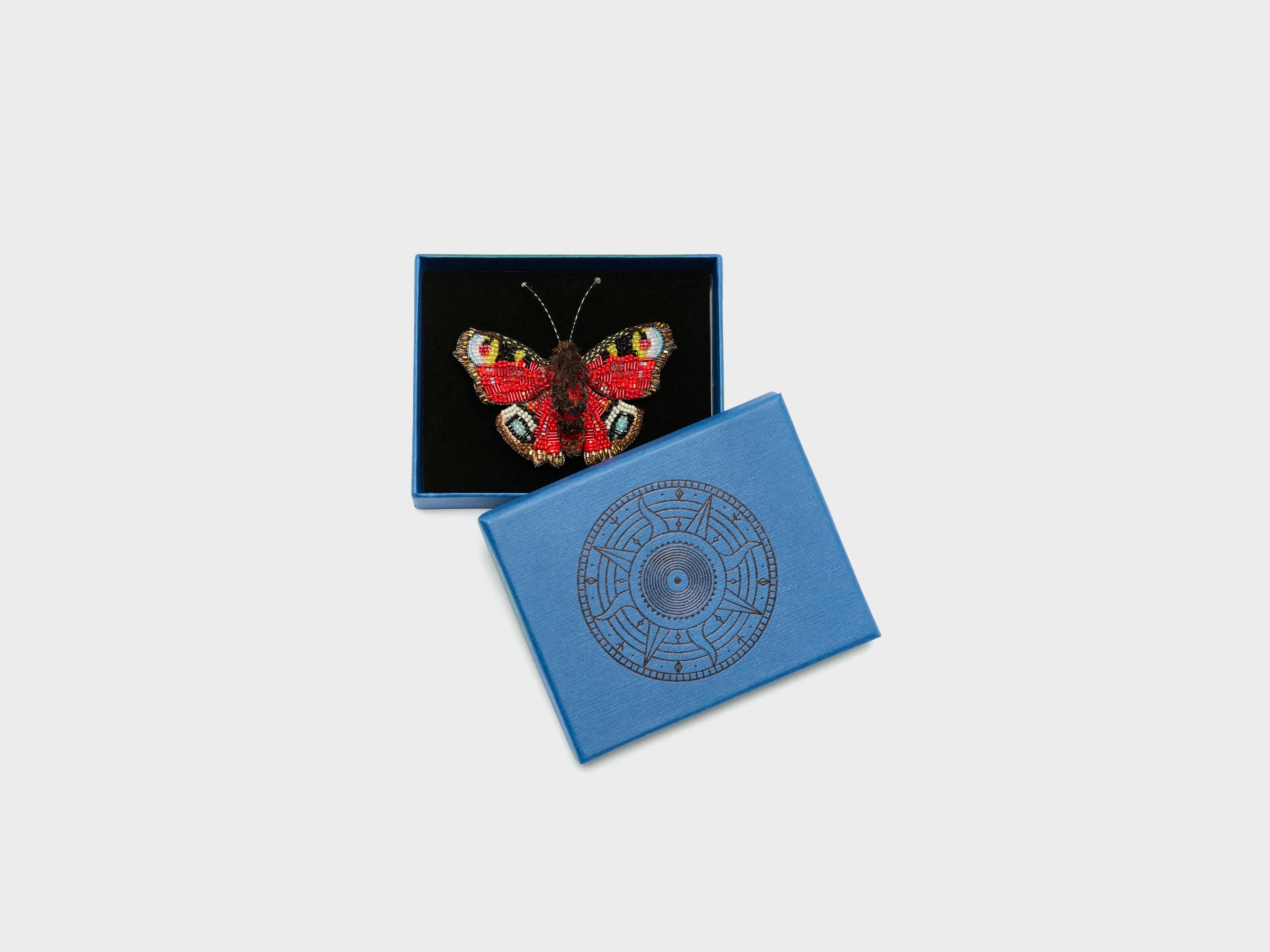 Anglais Peacock Butterfly Brooch   (251 / W / RED)