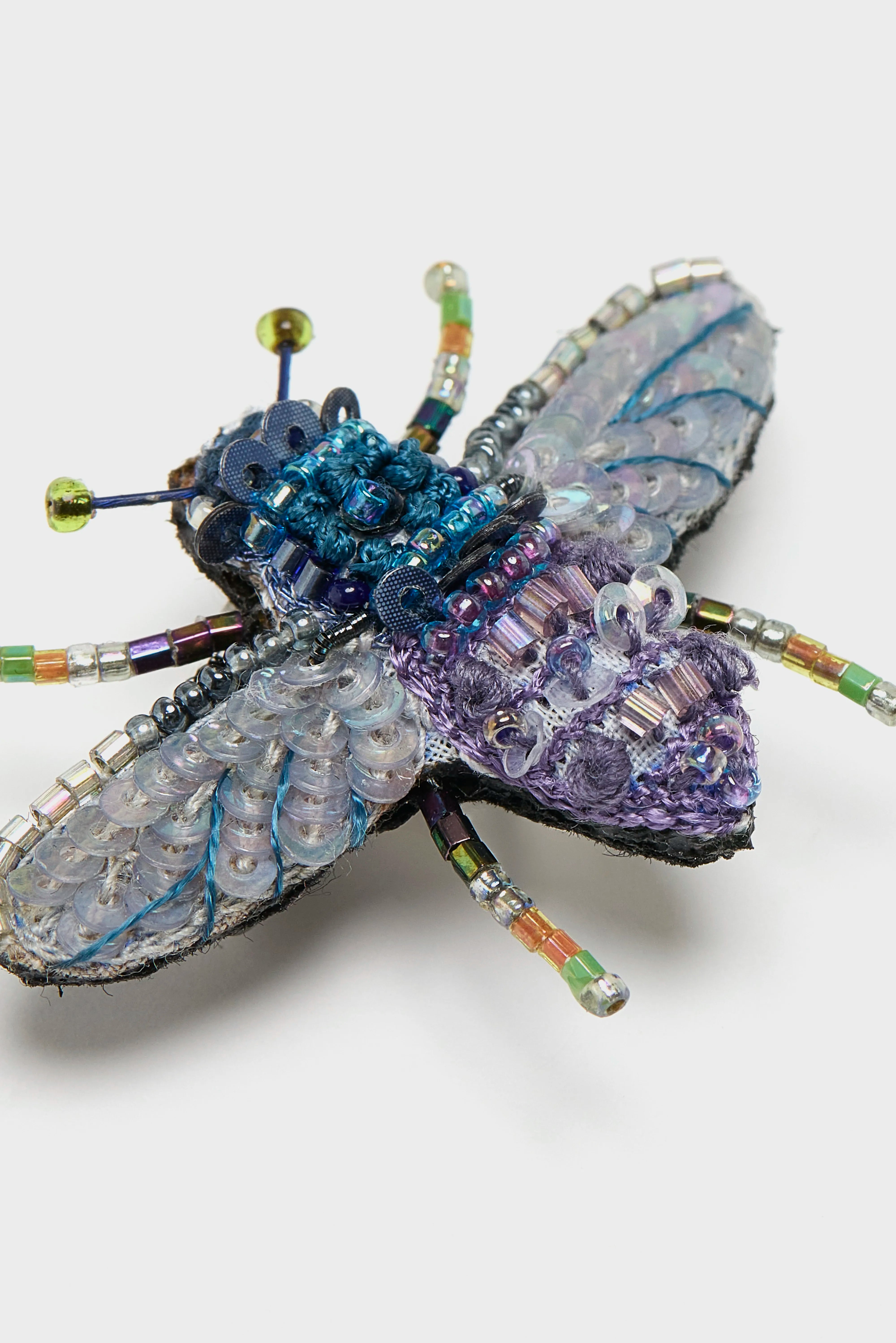 Violet Carpenter Bee Brooch Pin  (261 / W / BLUE)
