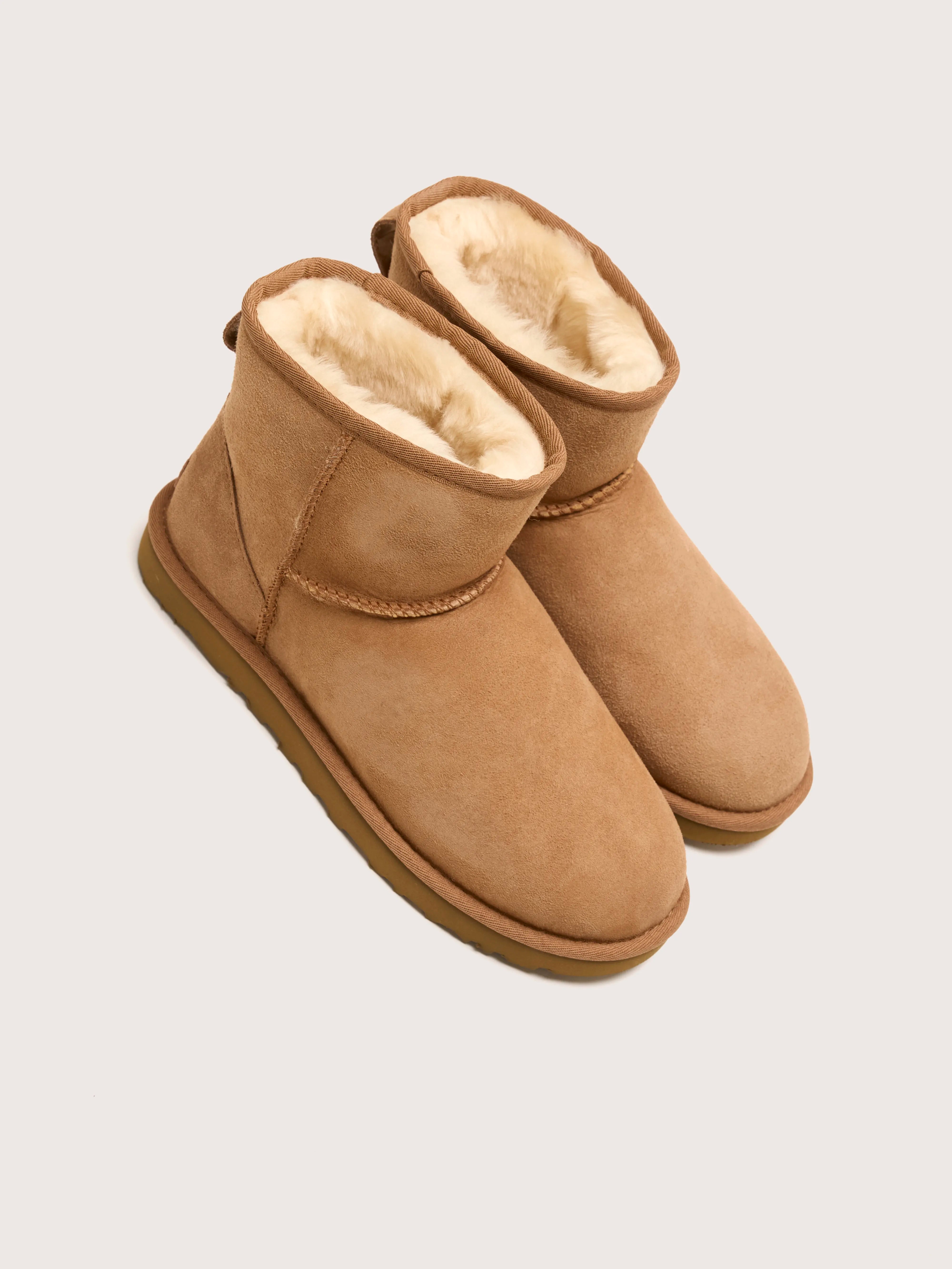 Classic Mini Ii Boots For Women (242 / W / CHESTNUT)