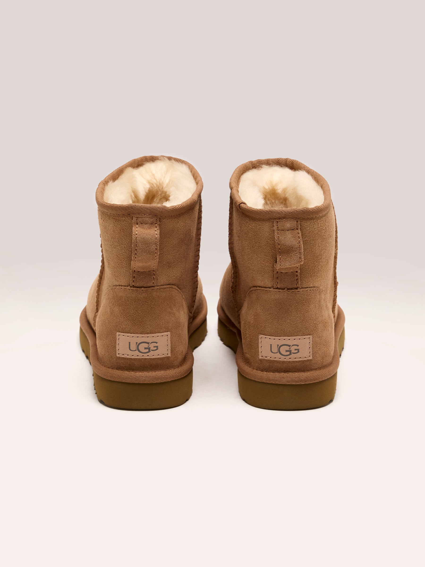 Classic Mini Ii Boots For Women (242 / W / CHESTNUT)