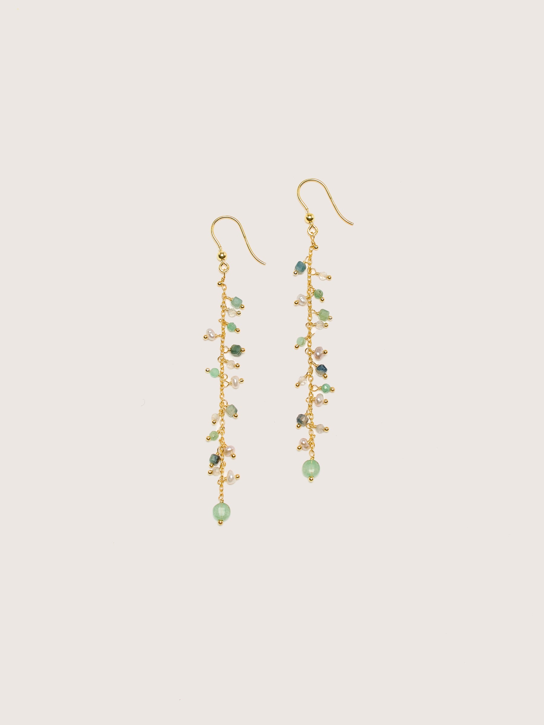 Ribes Earrings (242 / W / BLUE)