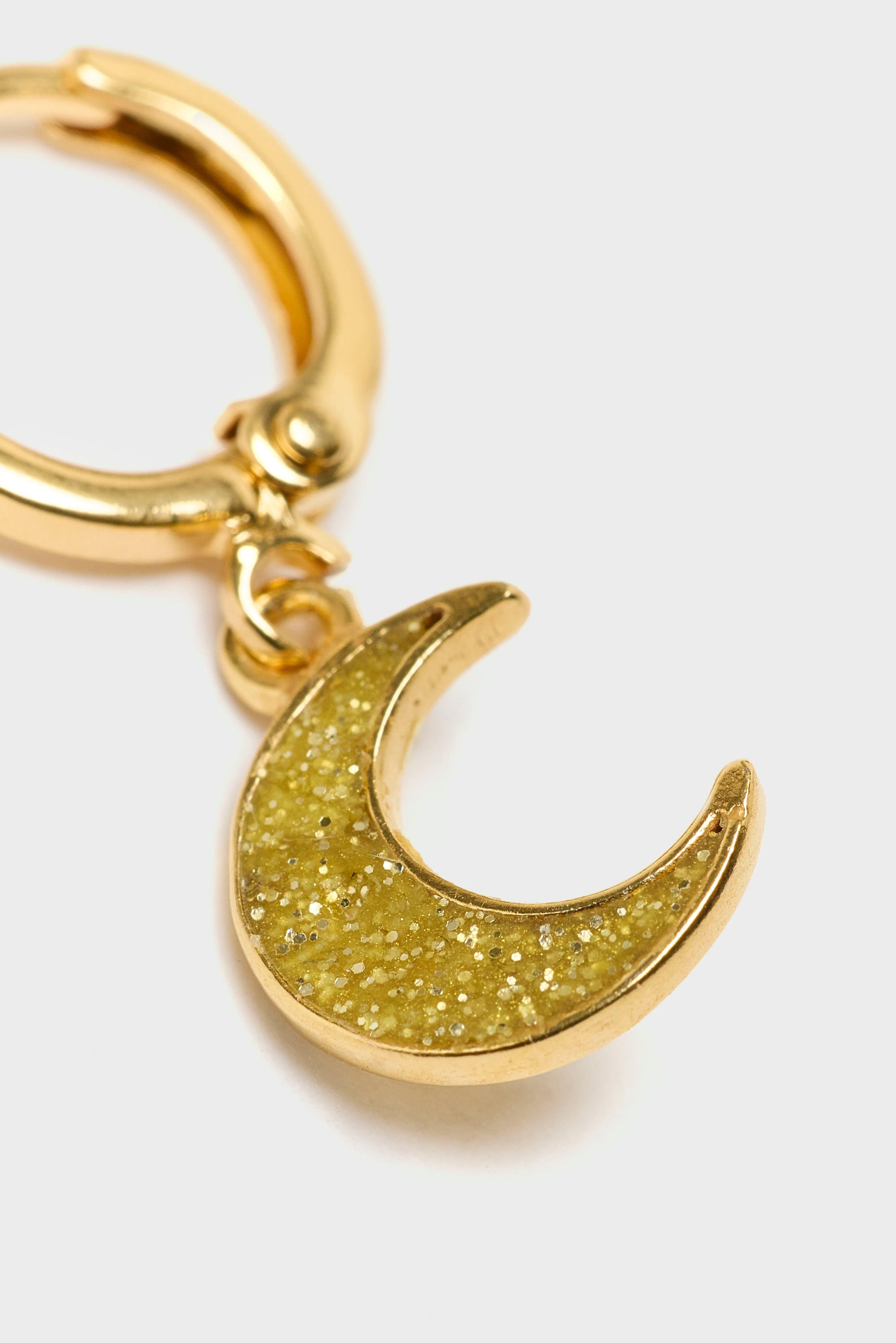 Luna Charm Earring (251 / W / GOLD)