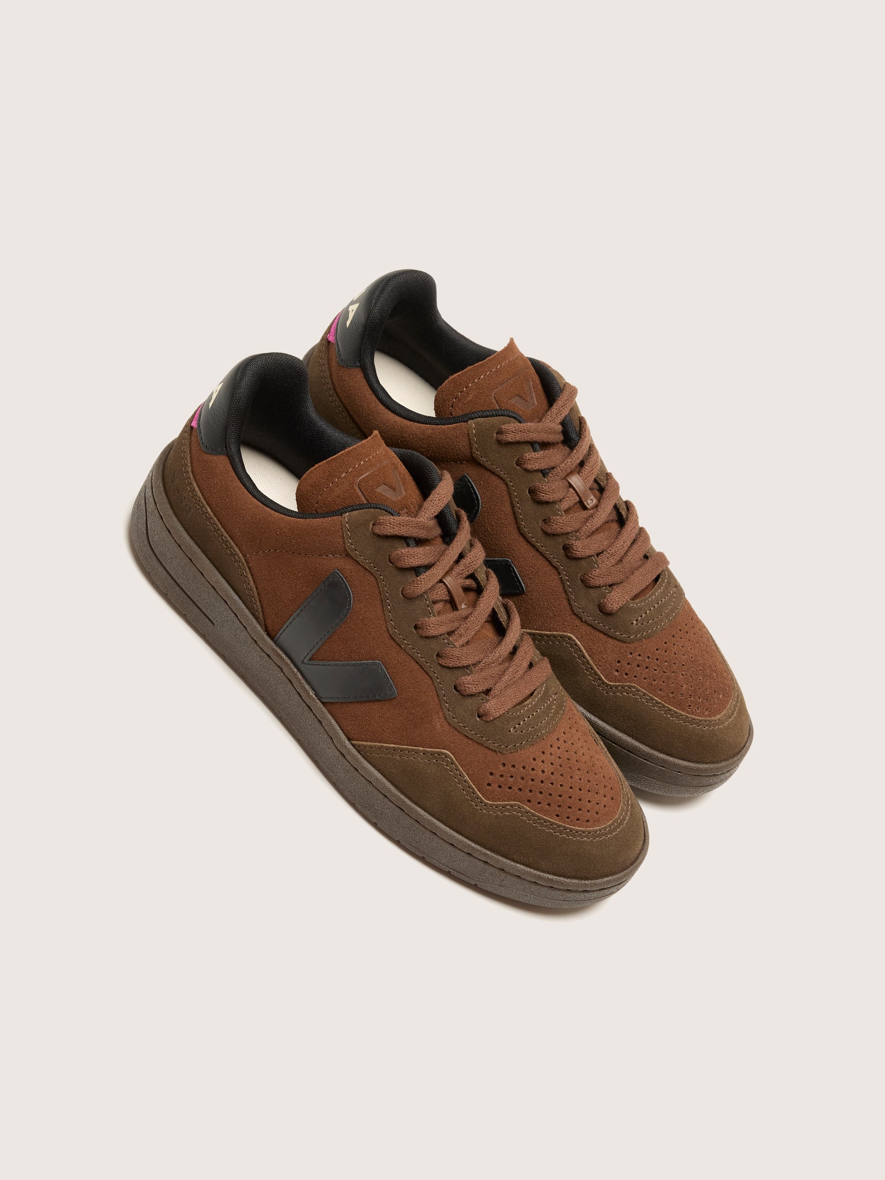 V-90 Suede For Women (242 / W / BROWN)