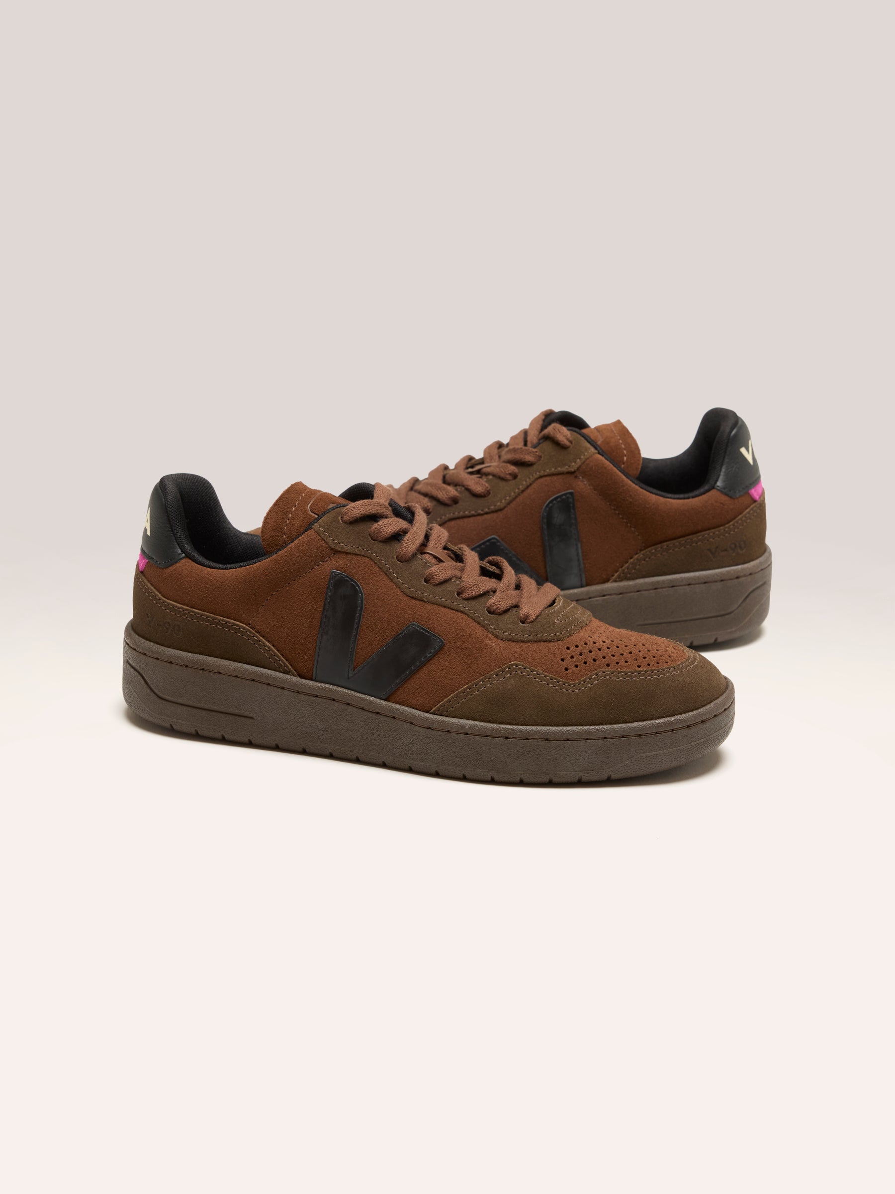 V-90 Suede For Women (242 / W / BROWN)