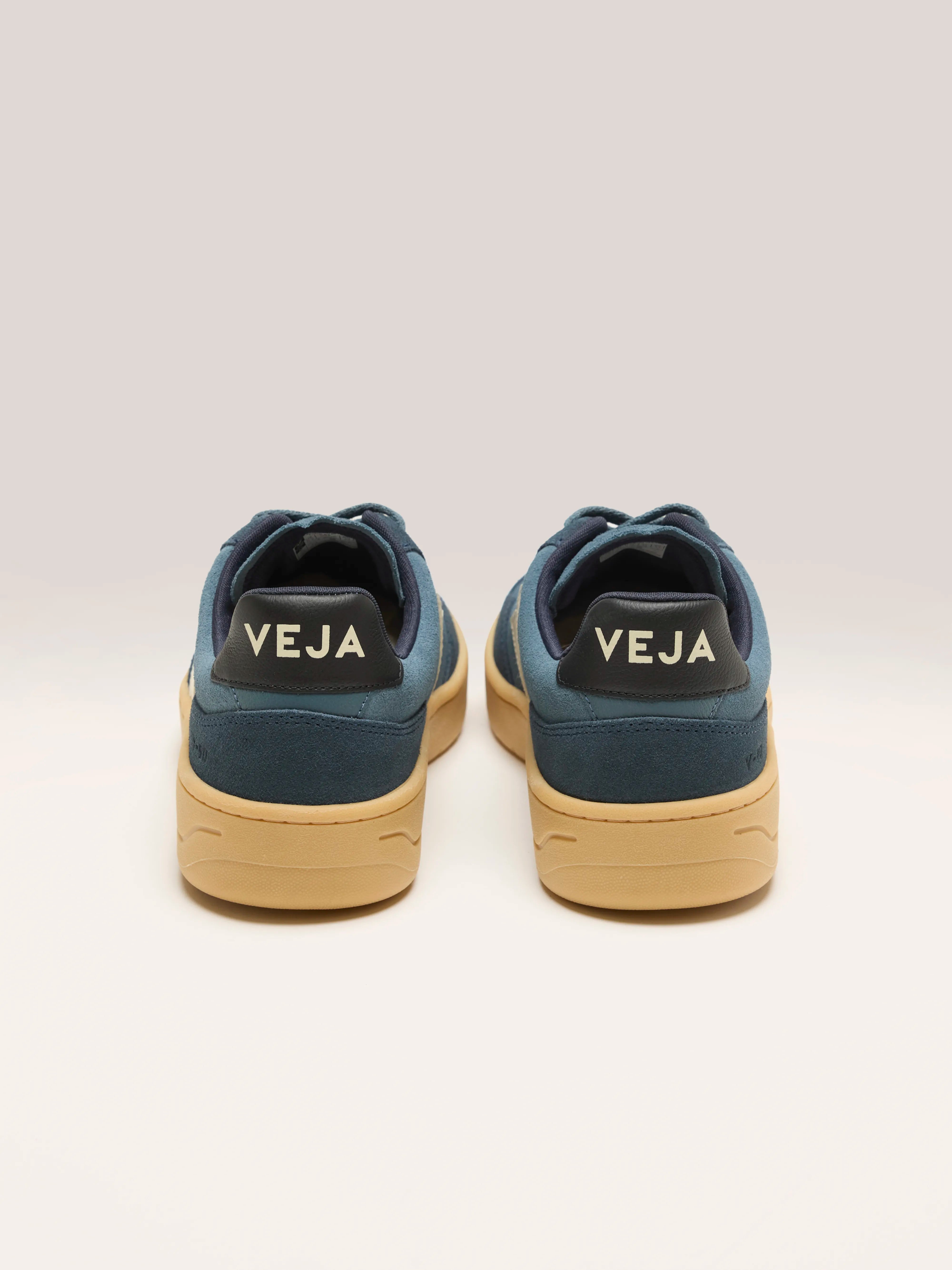 V-90 Suede For Men (242 / M / BLUE)