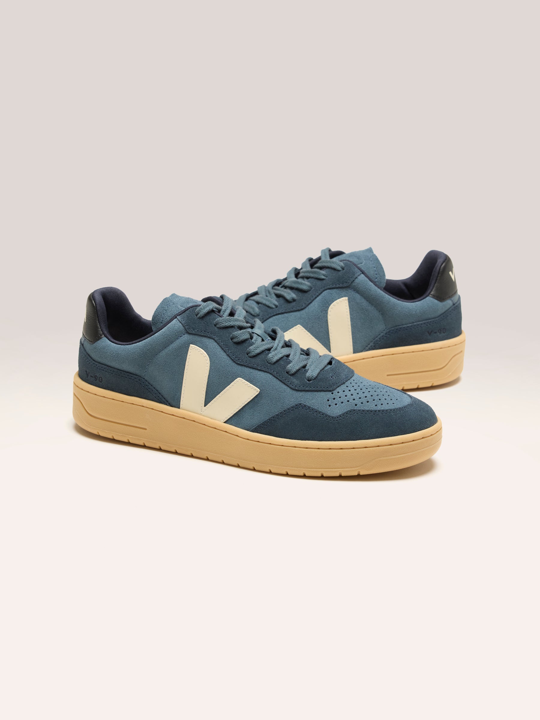 V-90 Suede For Men (242 / M / BLUE)